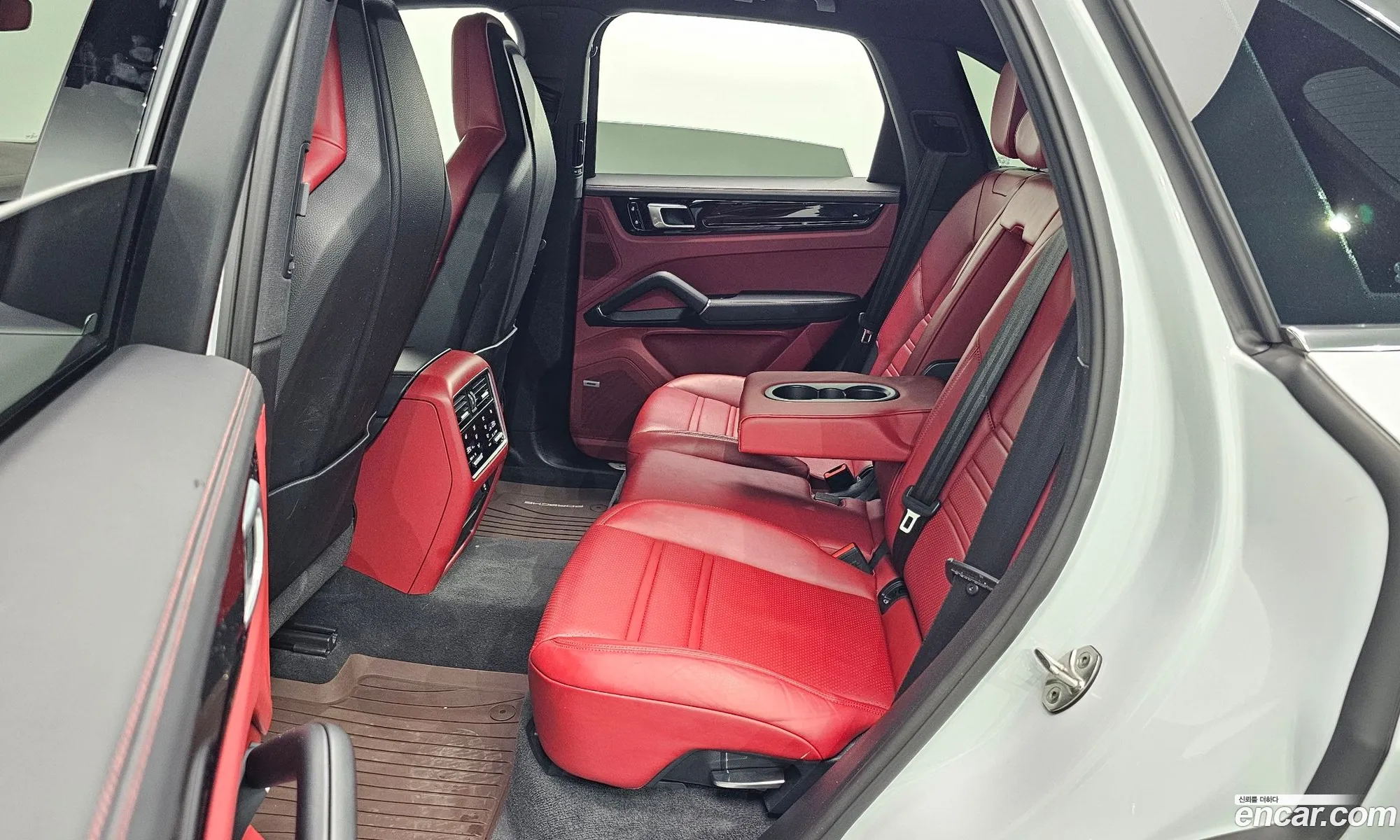Porsche Cayenne 2020 WP1AA29Y3LDA13584 — 14