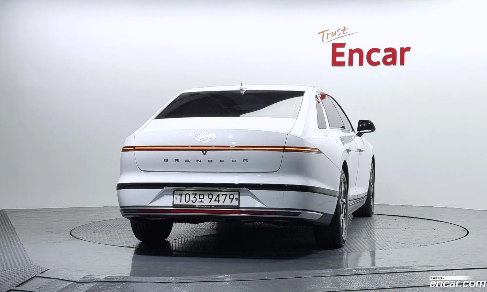 Hyundai Grandeur 2024 — 11
