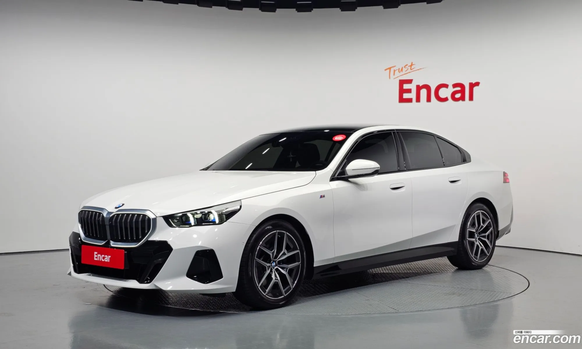 BMW 5 Series 2023 — 15