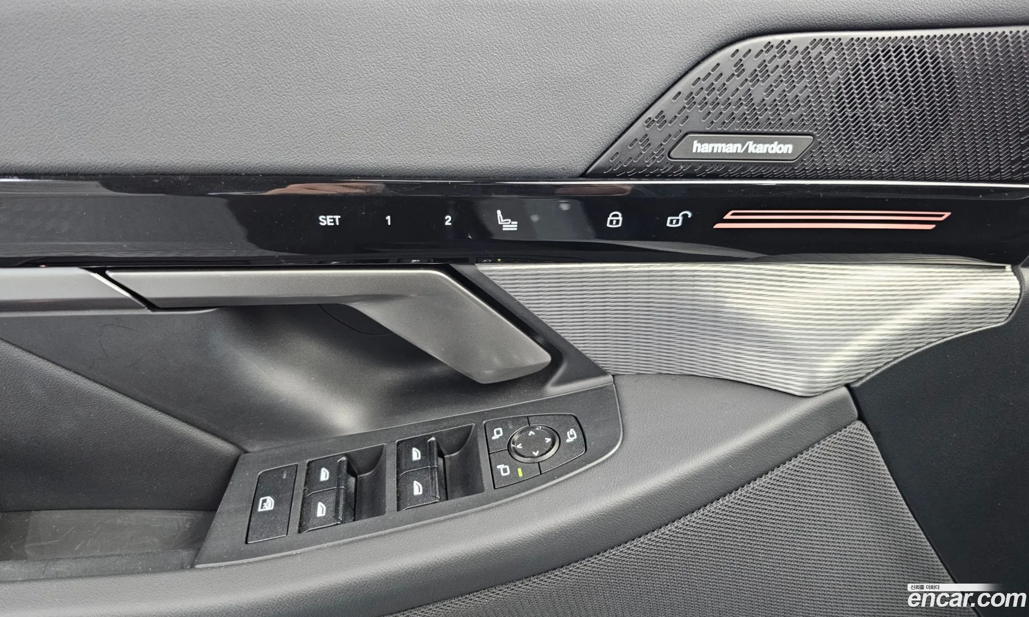 BMW 5 Series 2023 — 9
