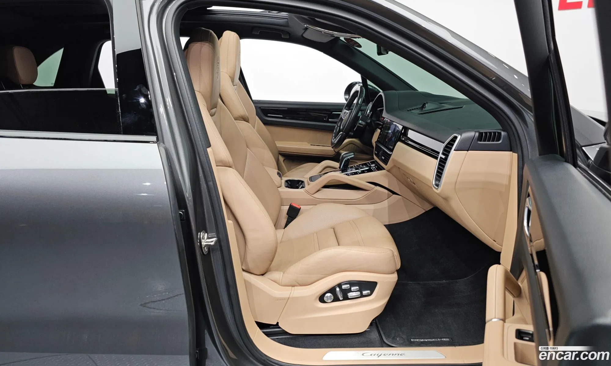 Porsche Cayenne 2021 WP1AE29Y0MDA33006 — 19