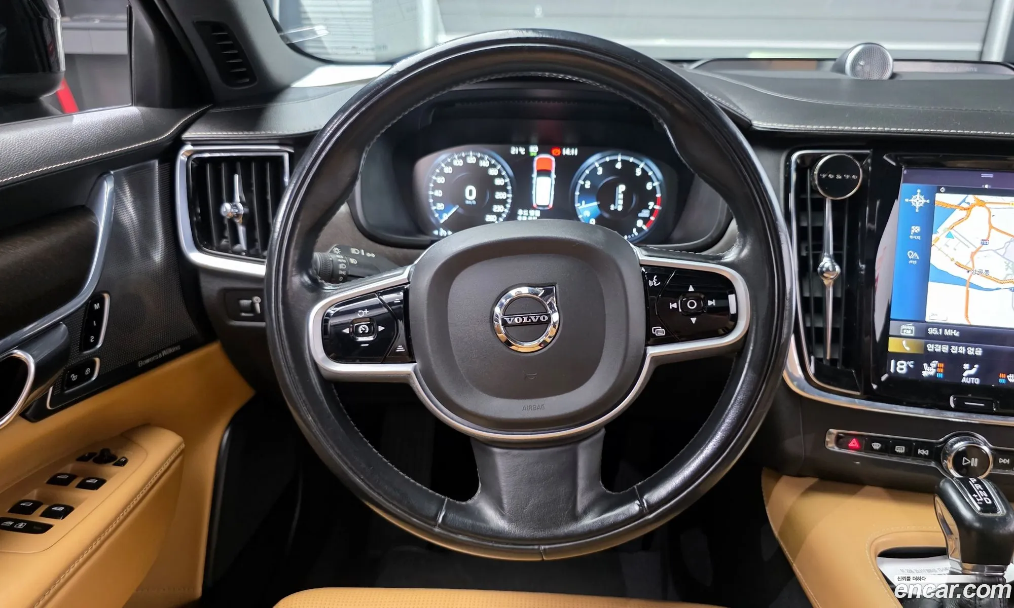 Volvo V90 Cross Country 2020 — 3