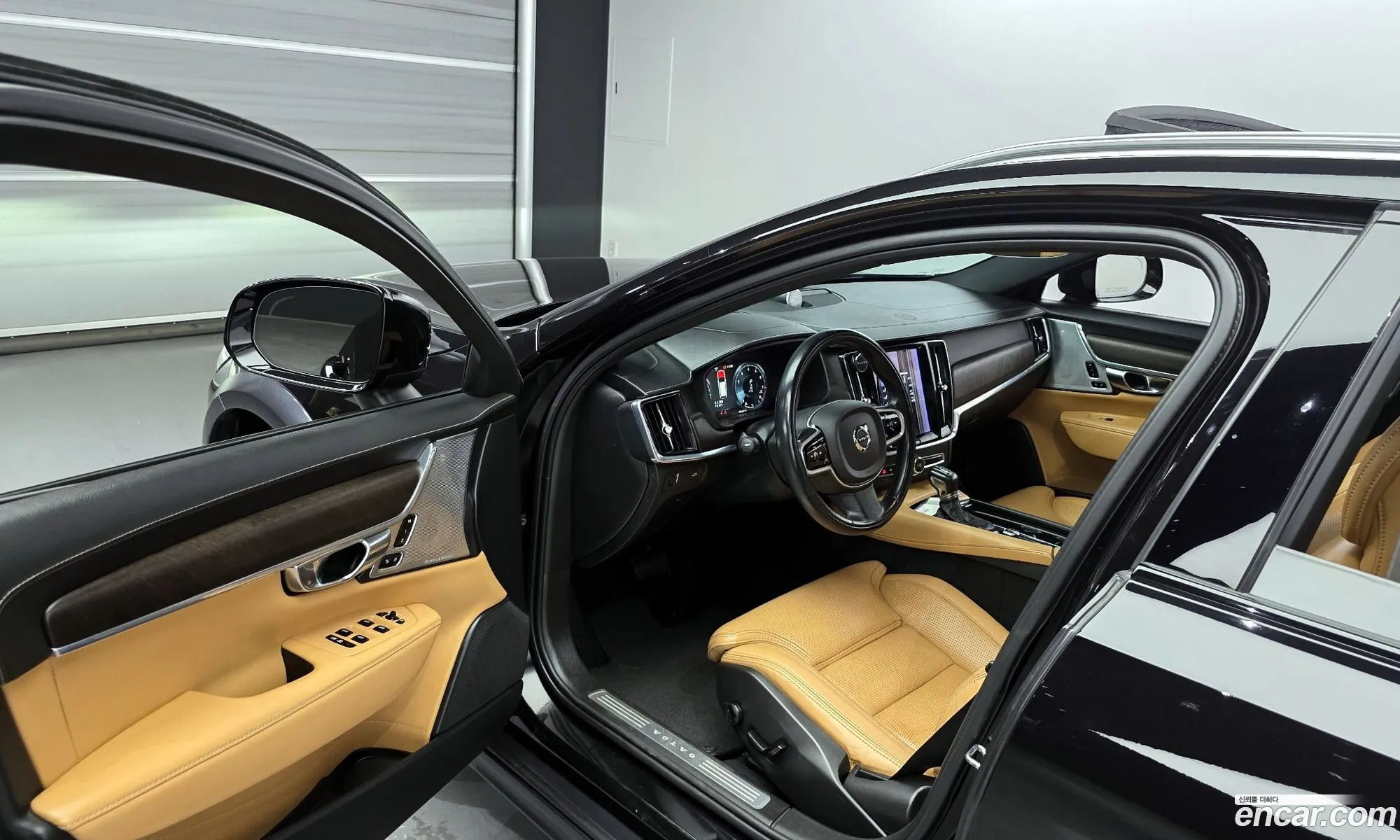 Volvo V90 Cross Country 2020 — 8
