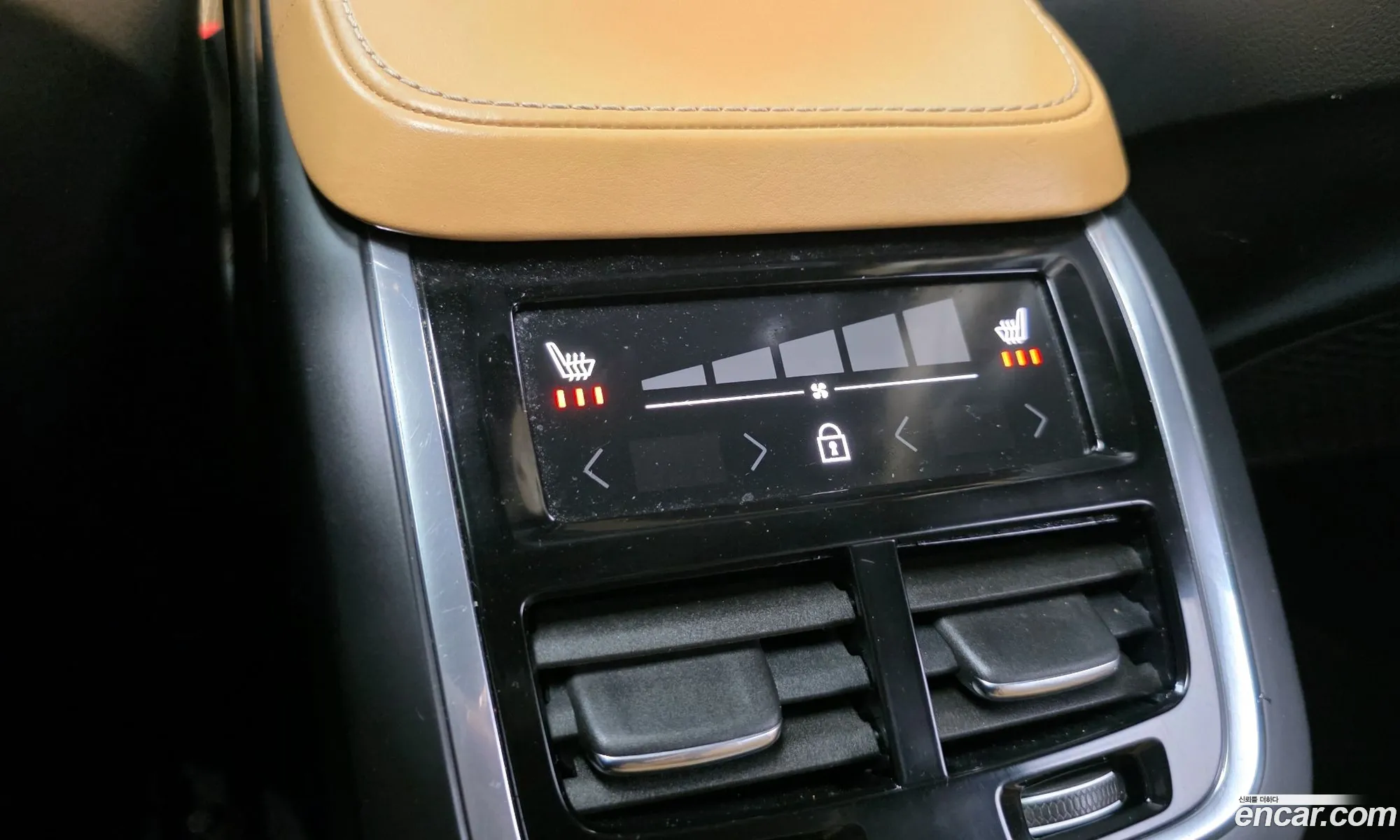 Volvo V90 Cross Country 2020 — 20