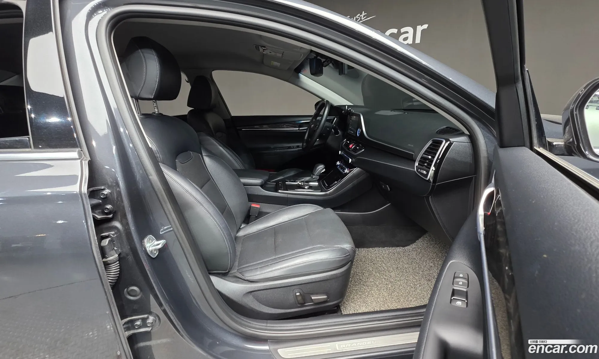 Hyundai Grandeur IG 2019 — 8