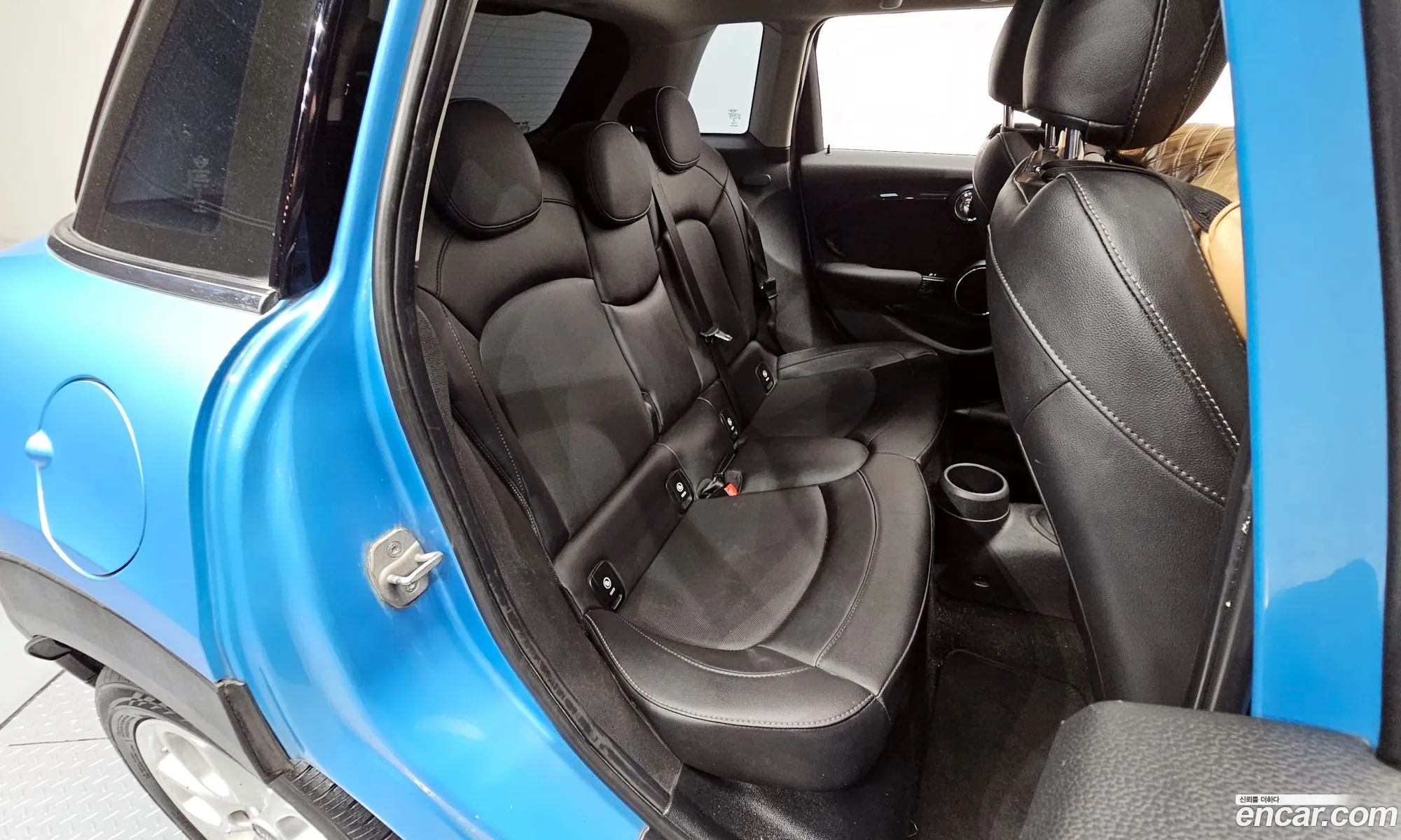 Mini Cooper D 2015 — 10