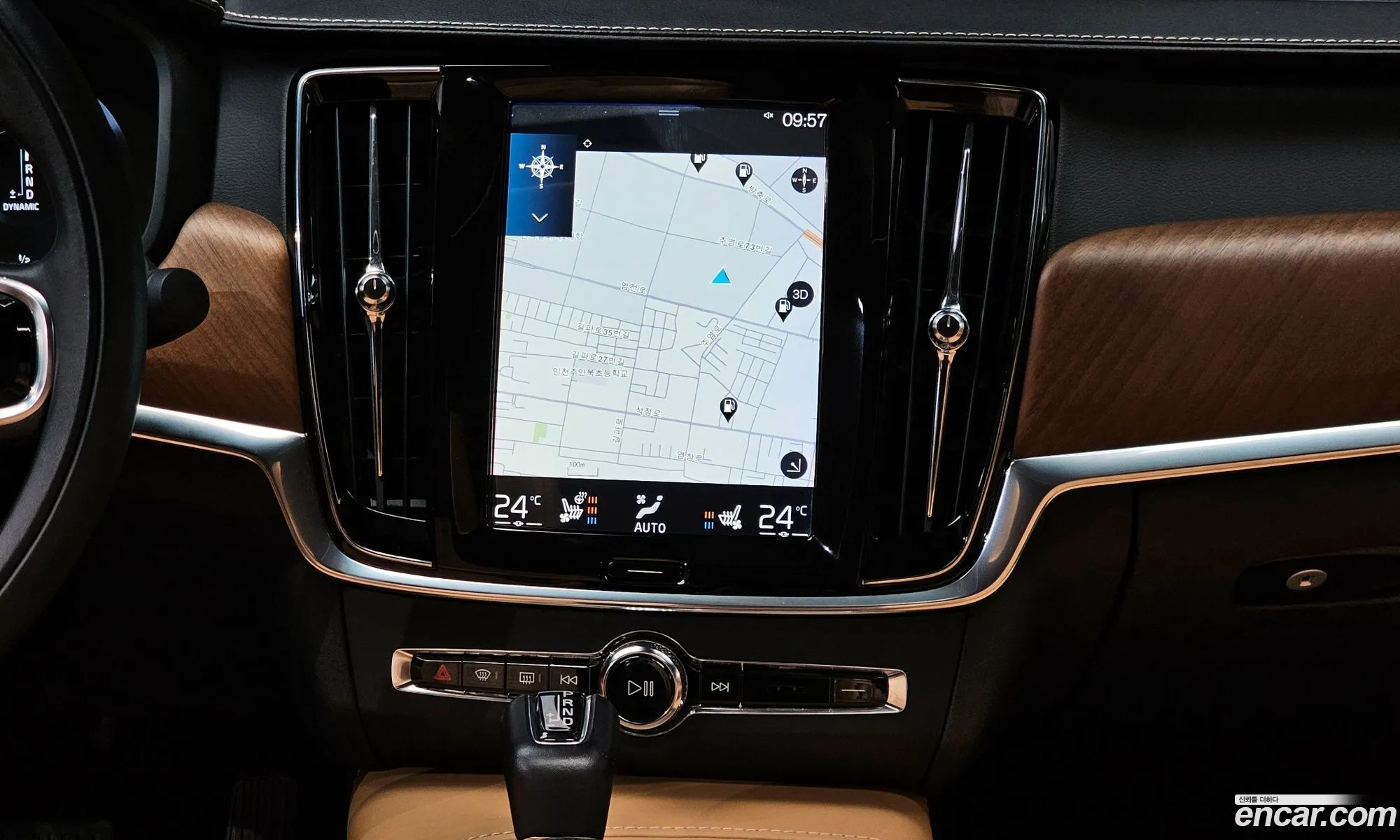 Volvo S90 2019 — 17