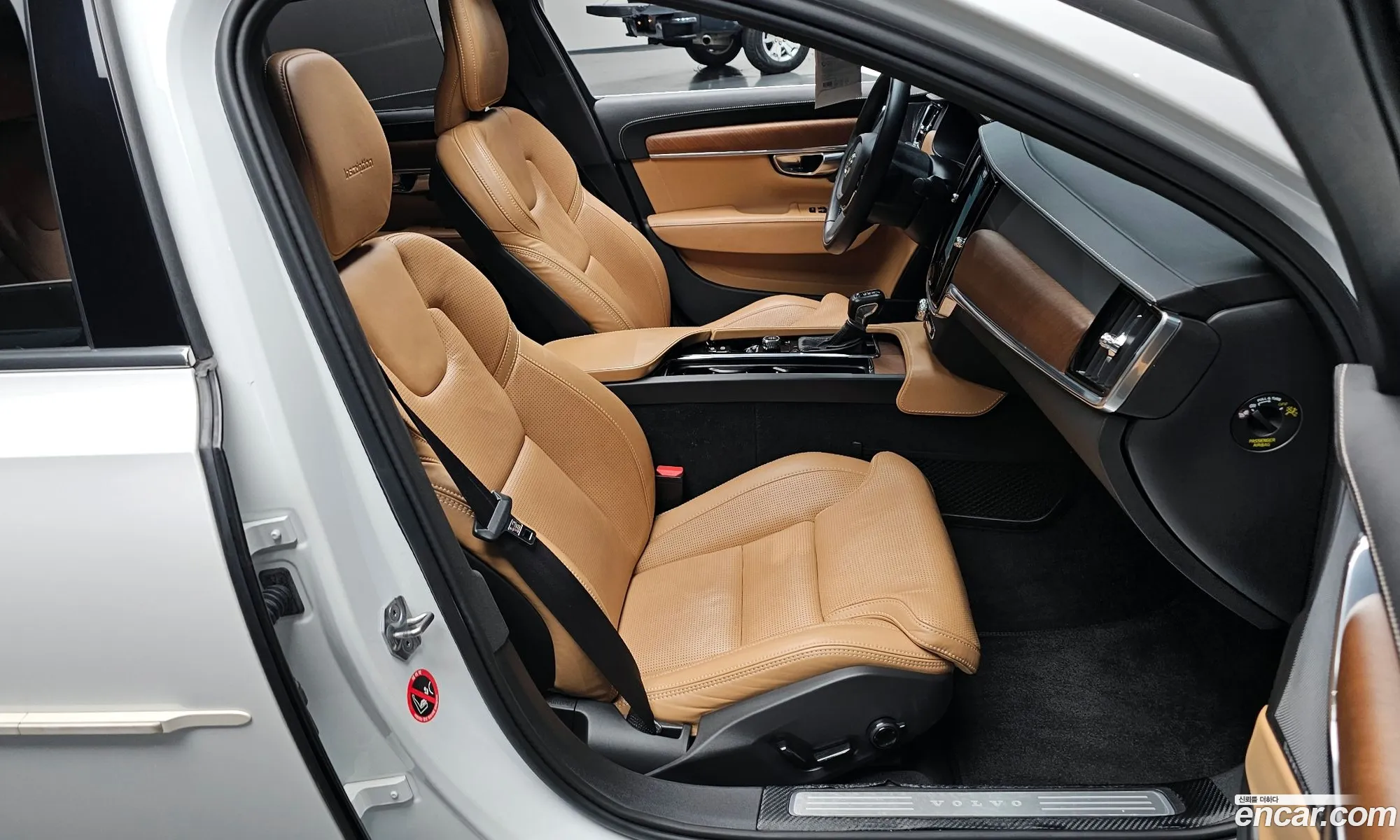 Volvo S90 2019 — 8
