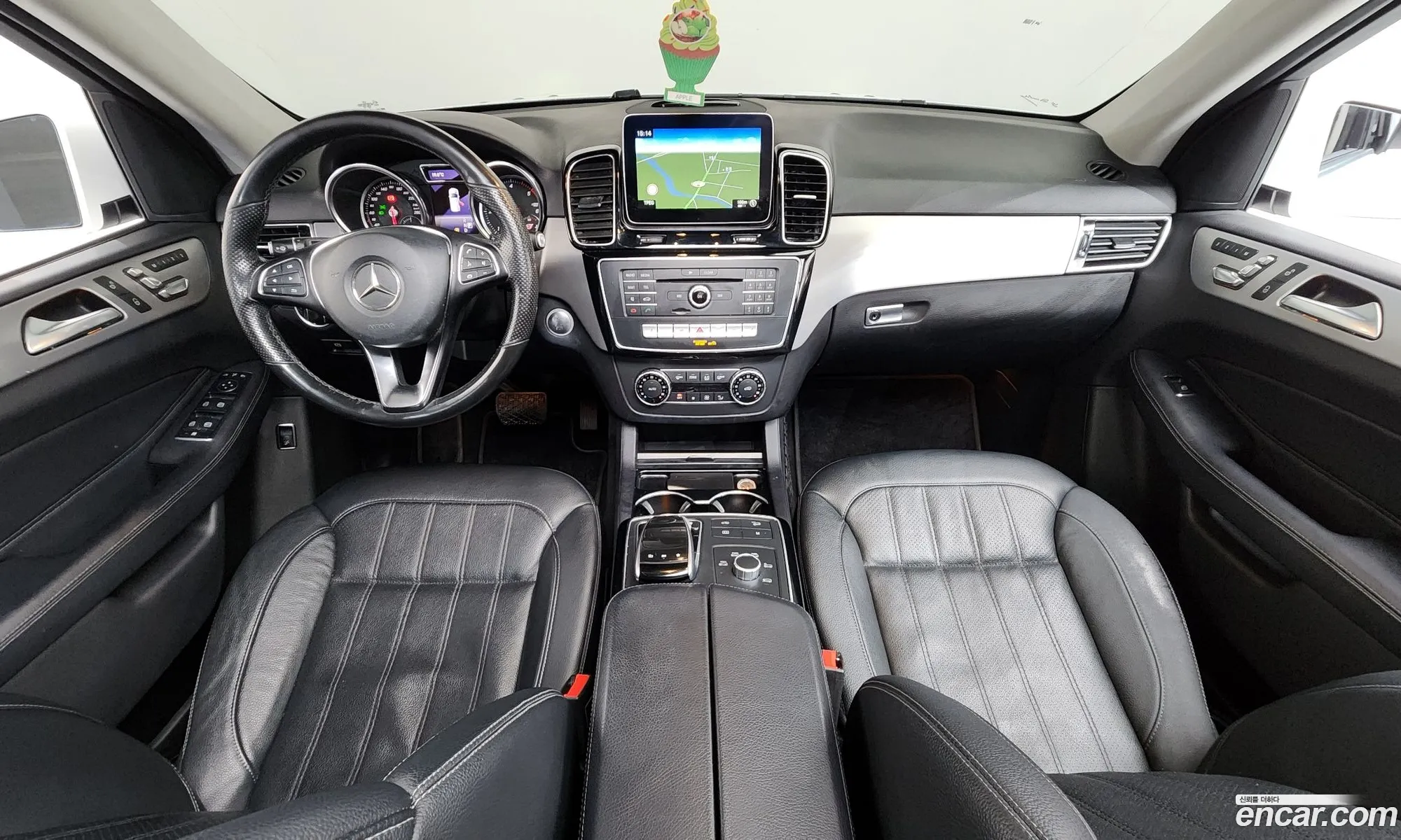 Mercedes-Benz GLE-Class W166 2018 — 3