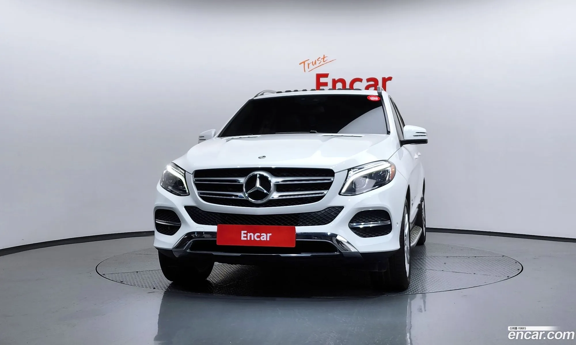 Mercedes-Benz GLE-Class W166 2018 — 13