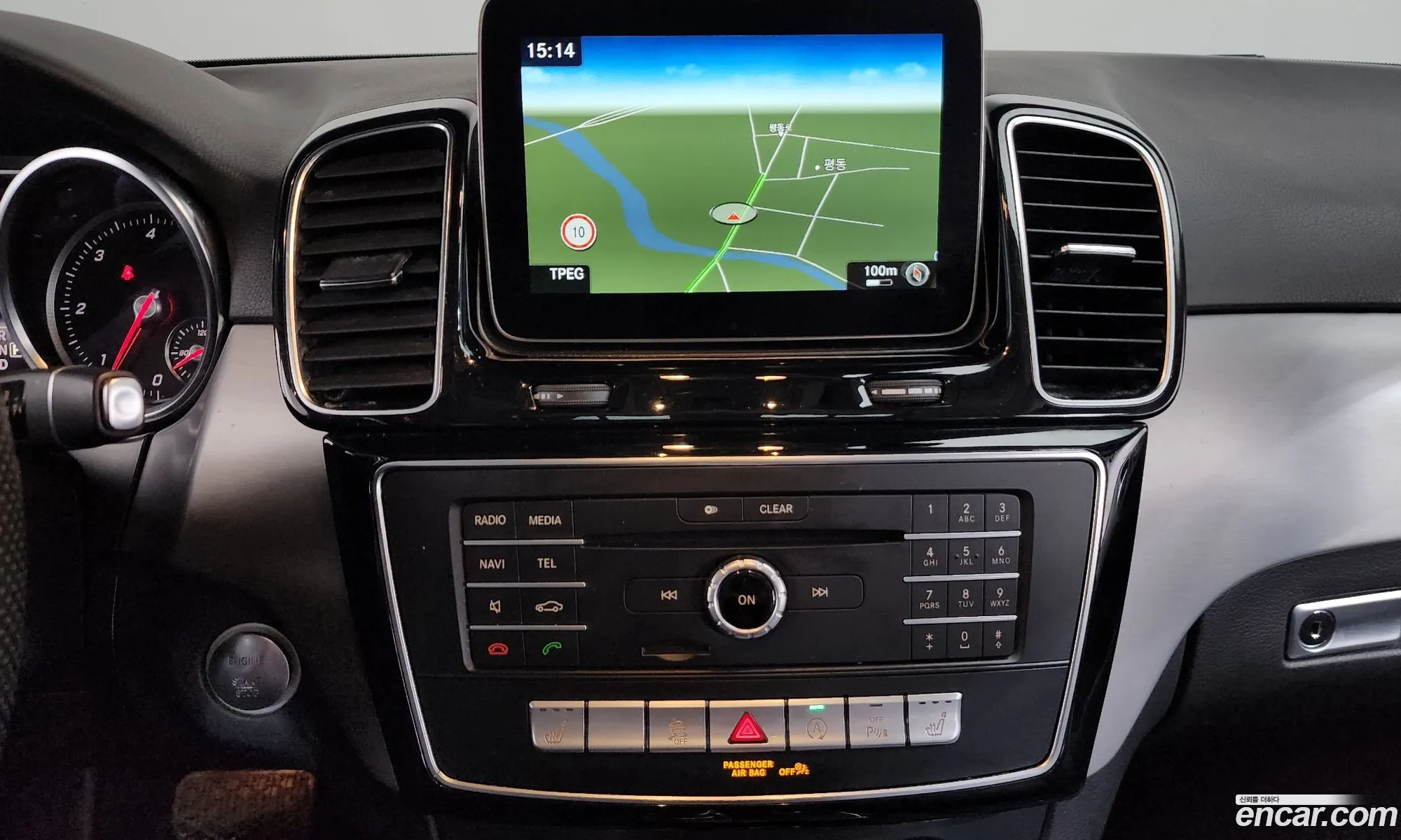 Mercedes-Benz GLE-Class W166 2018 — 11