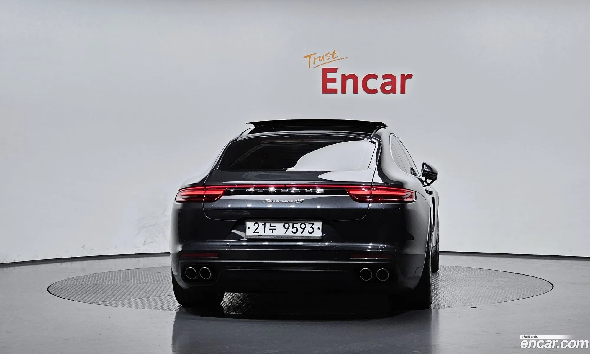 Porsche Panamera 2017 WP0AB2973JL132194 — 19
