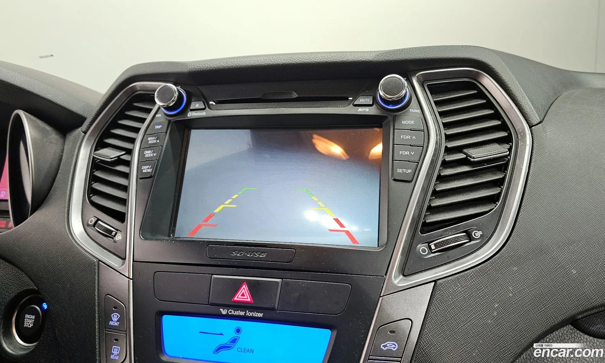Hyundai Santa Fe DM 2014 — 17