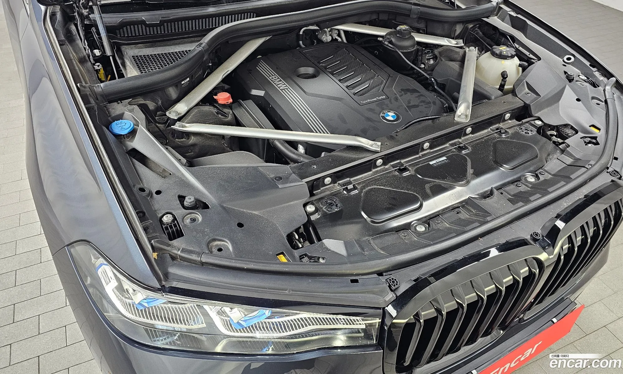 BMW X7 2021 — 13
