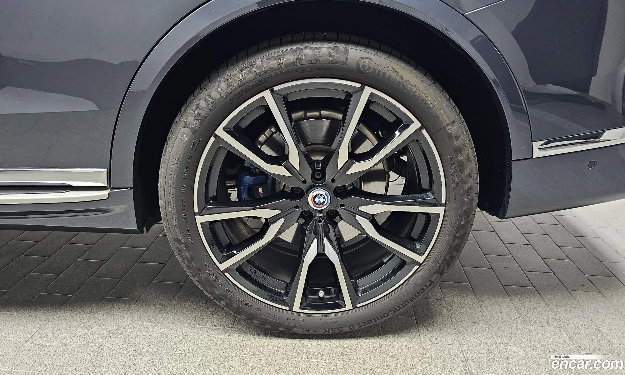 BMW X7 2021 — 6