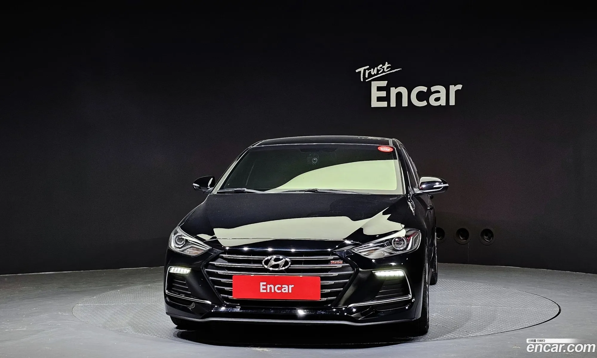 Hyundai Elantra AD 2017 — 8