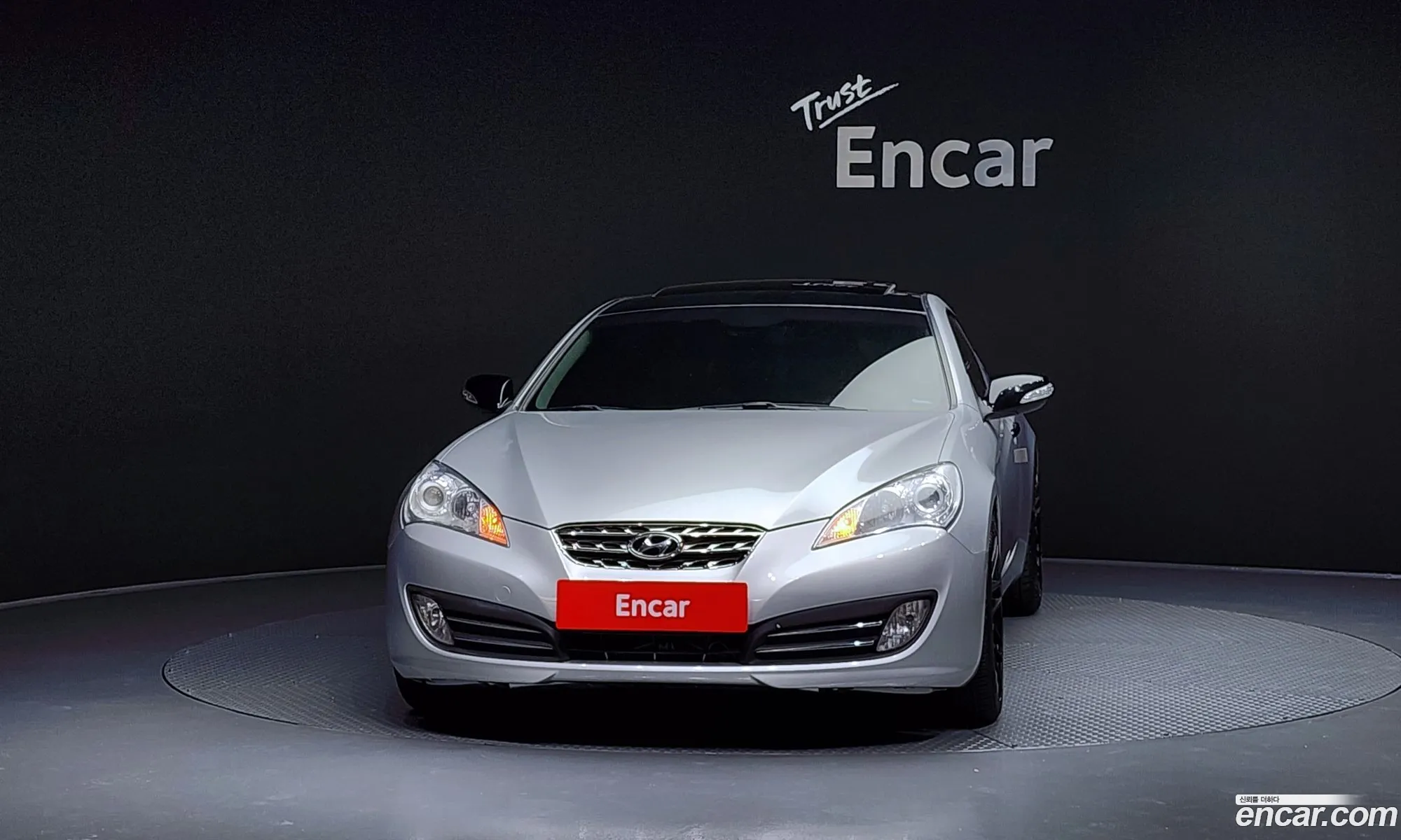 Hyundai Genesis Coupe 2010 — 11