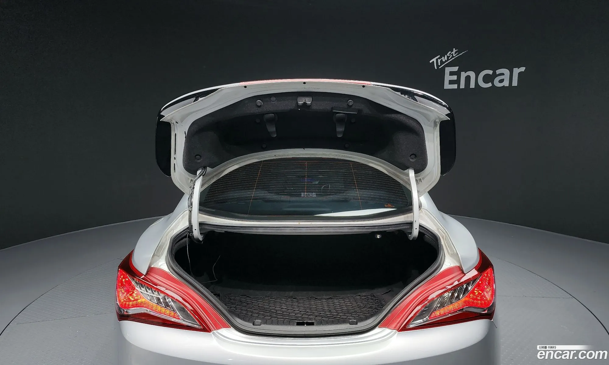 Hyundai Genesis Coupe 2010 — 7