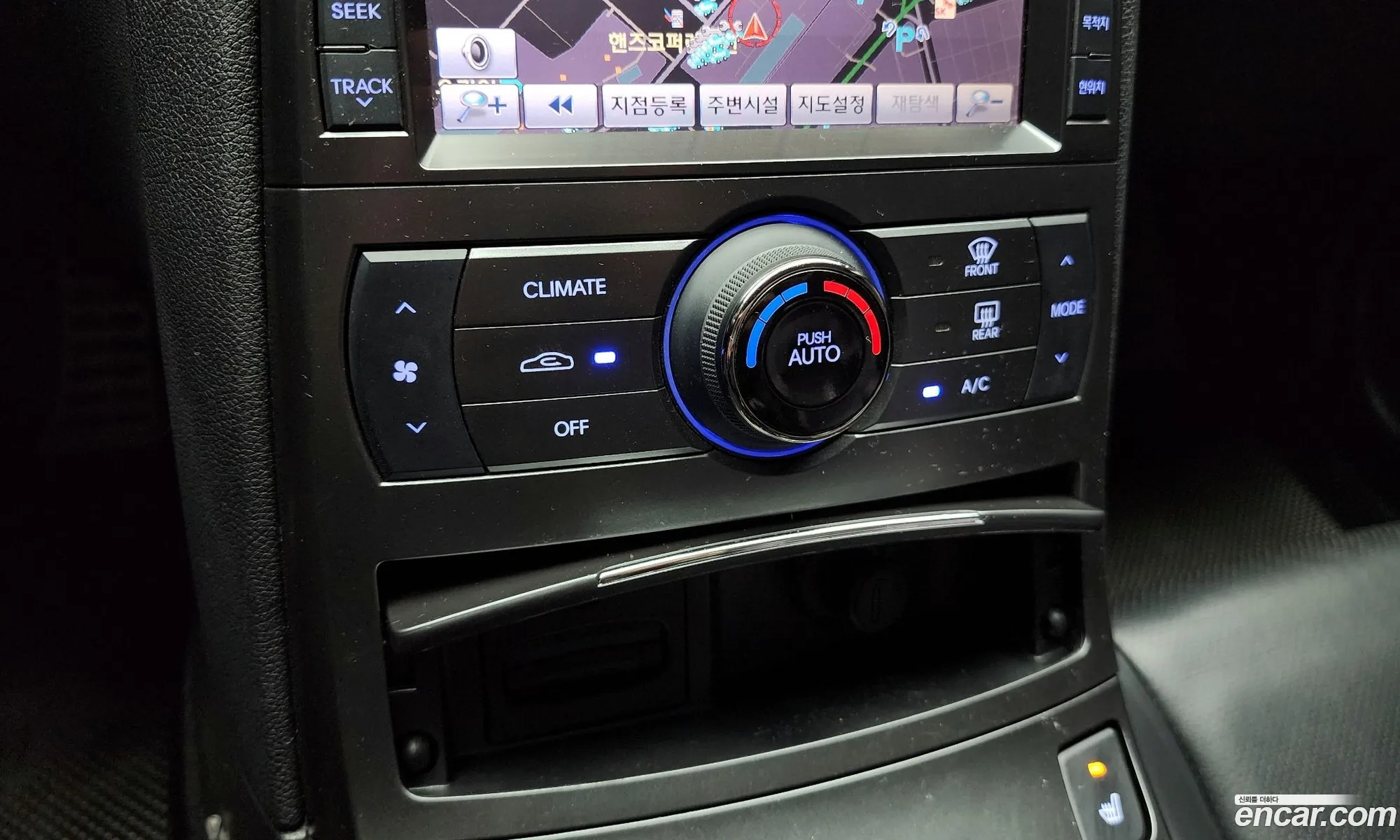 Hyundai Genesis Coupe 2010 — 9