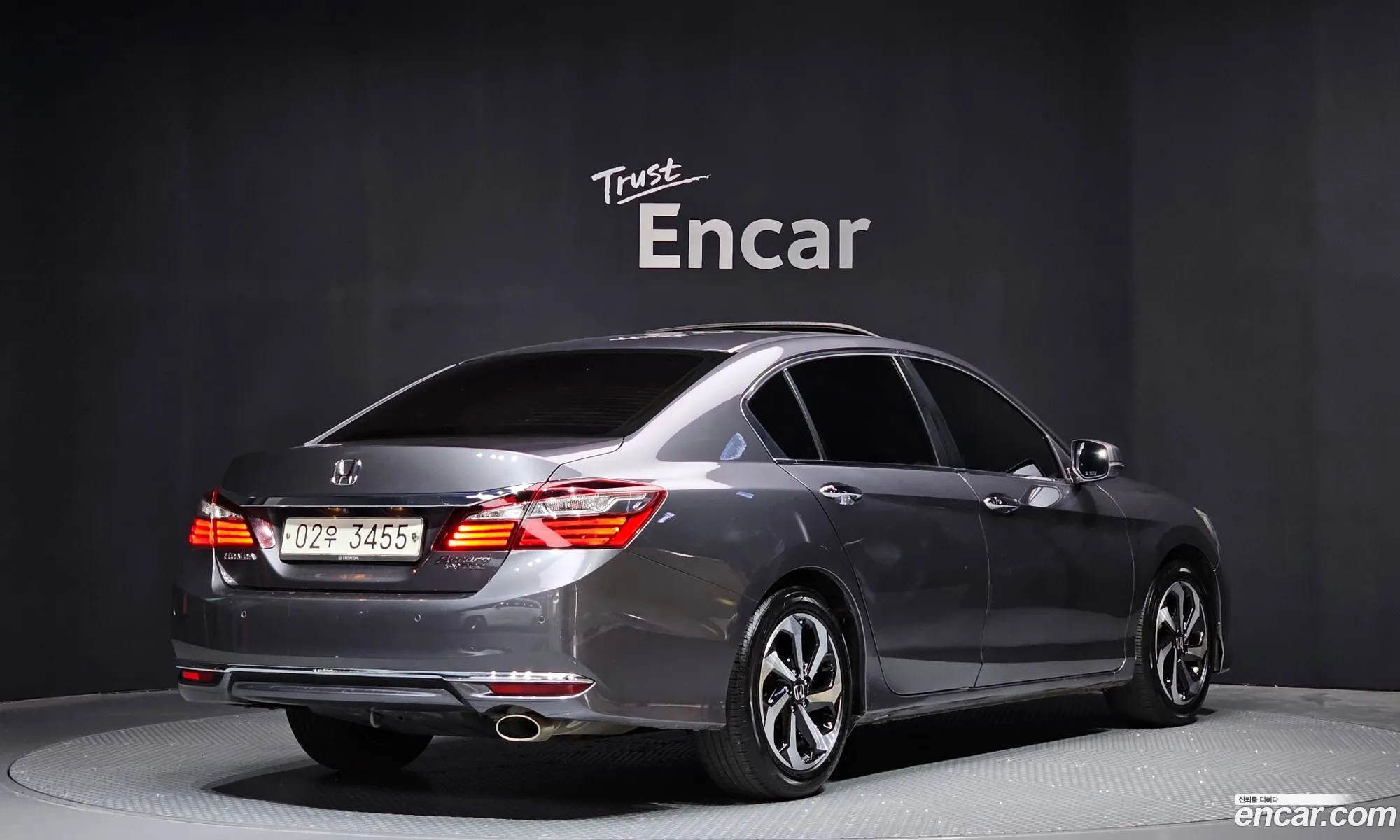 Honda All New Accord 2017 — 19