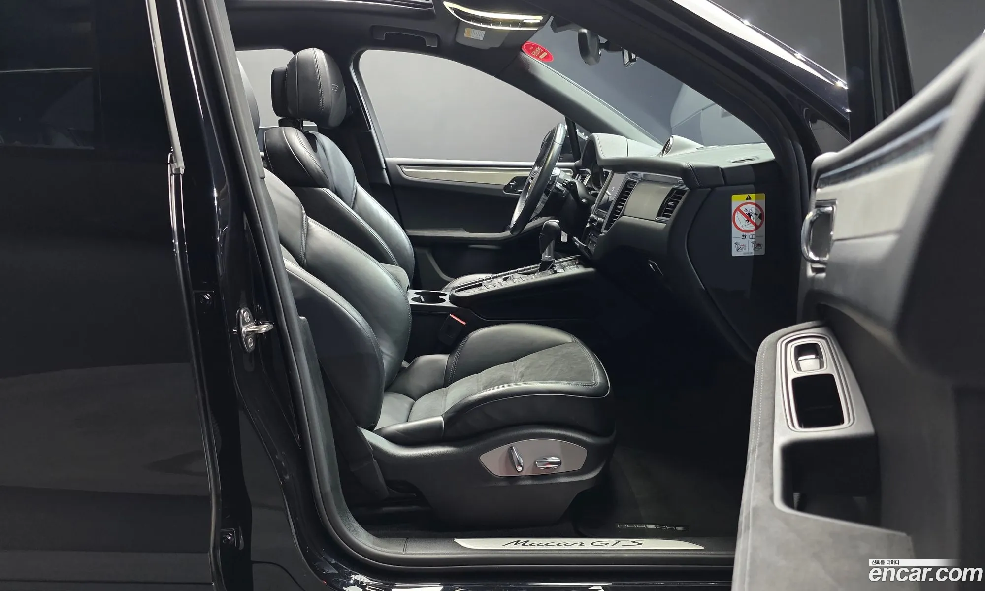 Porsche Macan 2018 WP1AG2951JLB63376 — 7