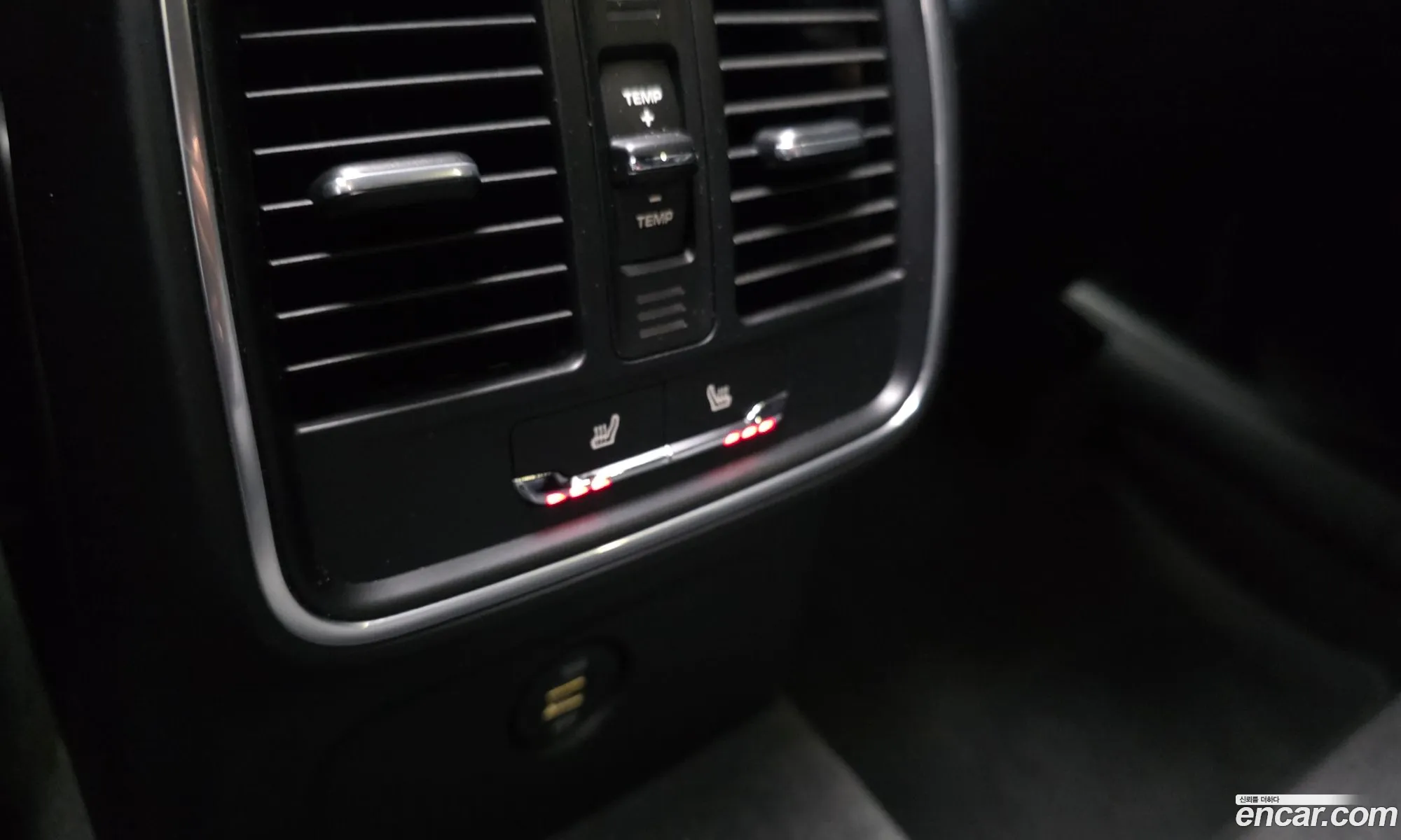 Porsche Macan 2018 WP1AG2951JLB63376 — 20