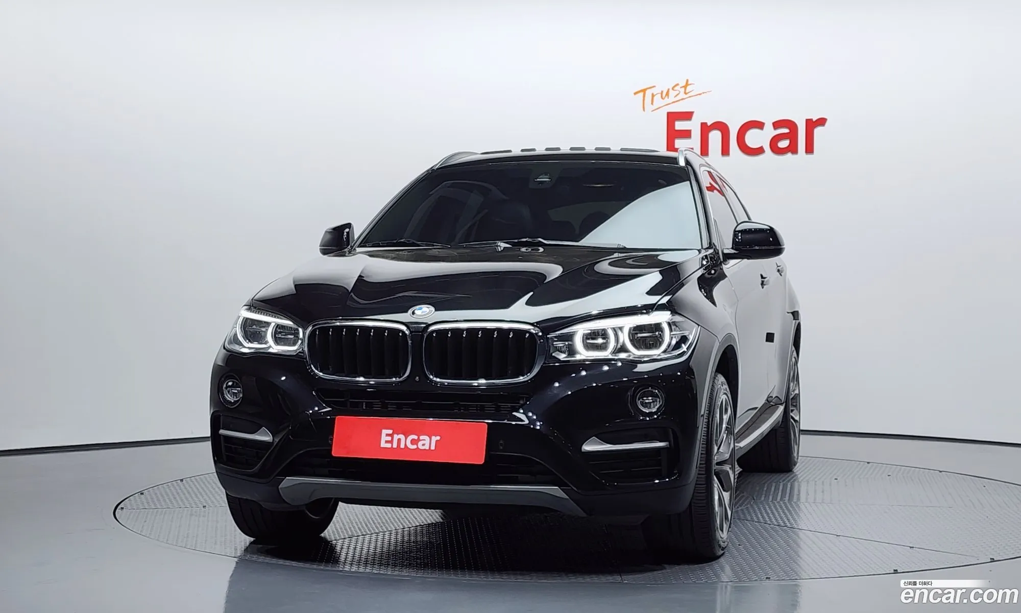 BMW X6 2018 WBAKV2108J0Y40174 — 18