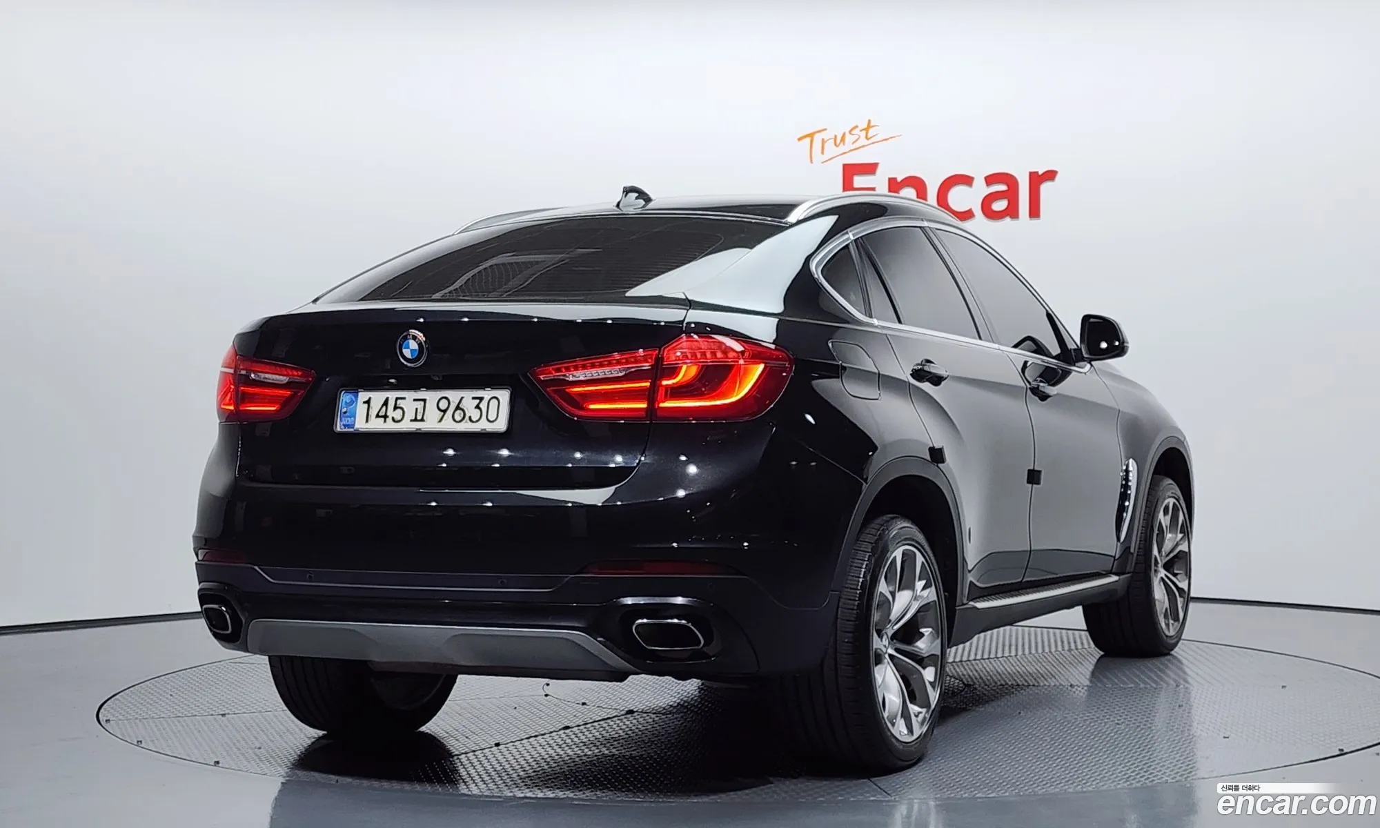 BMW X6 2018 WBAKV2108J0Y40174 — 10