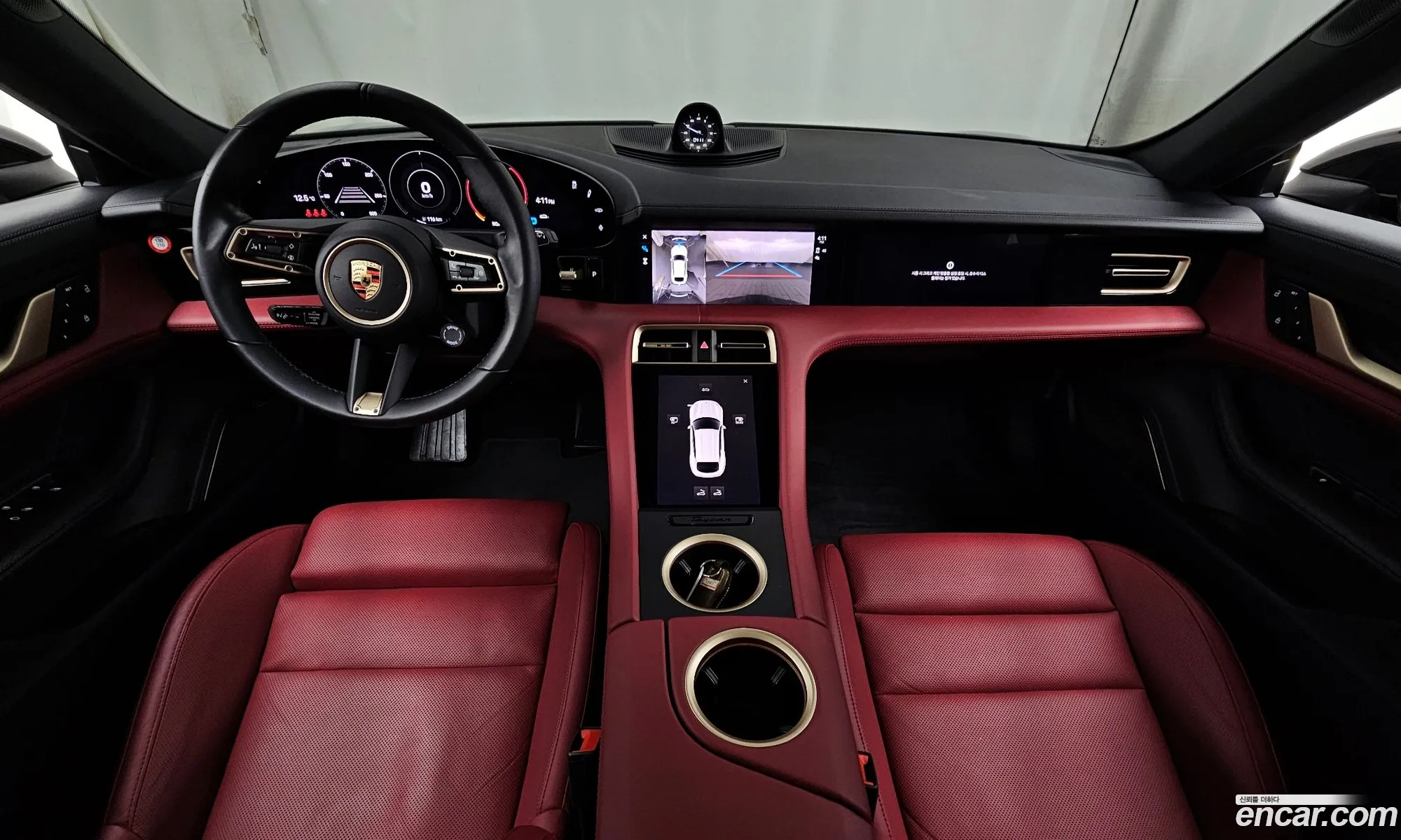 Porsche Taycan 2024 — 16