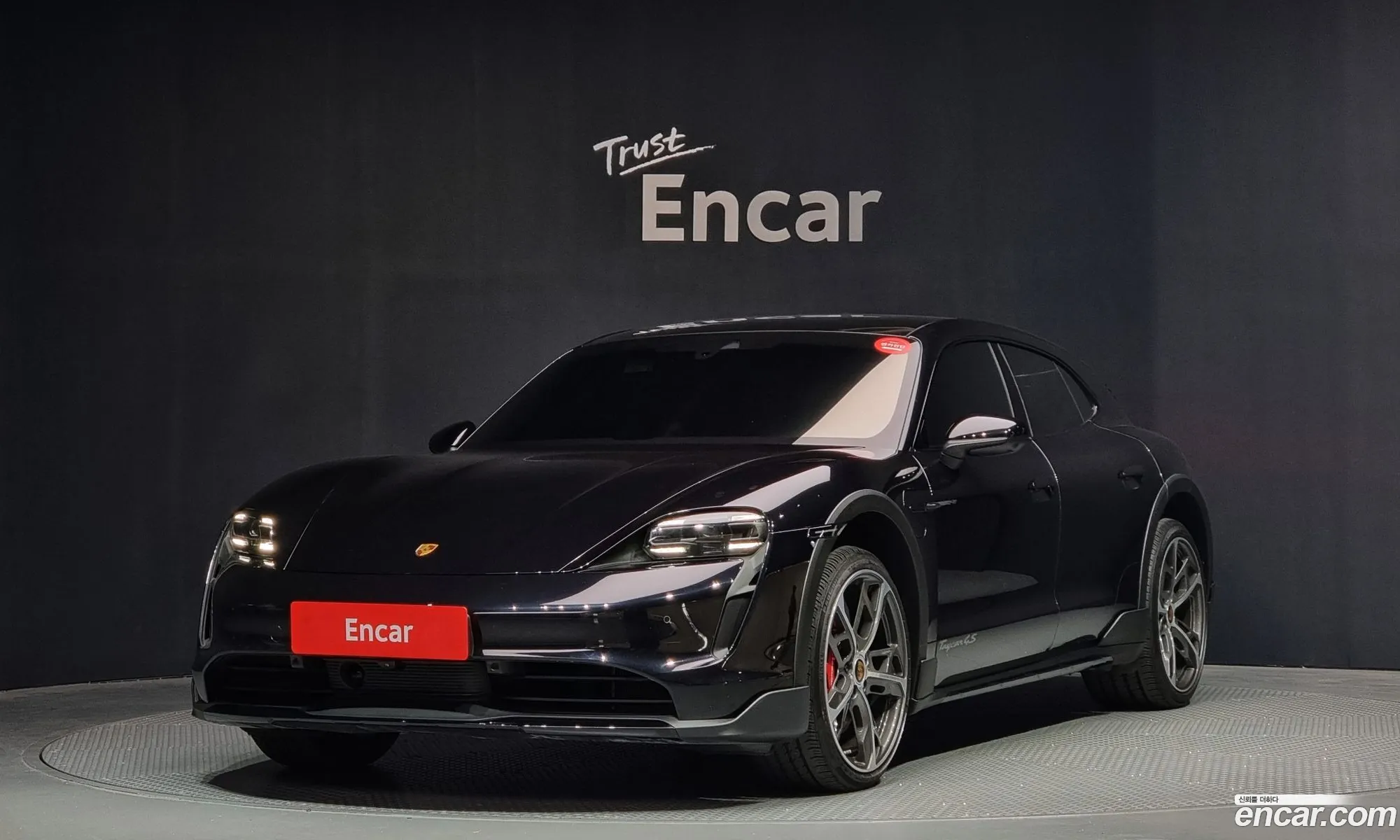 Porsche Taycan 2024 — 6