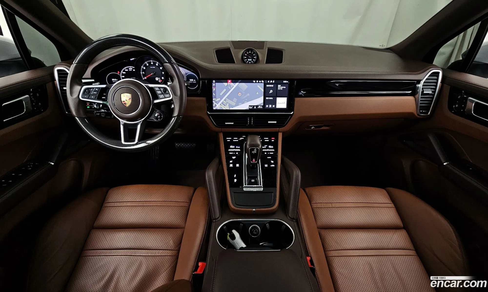 Porsche Cayenne 2020 — 16