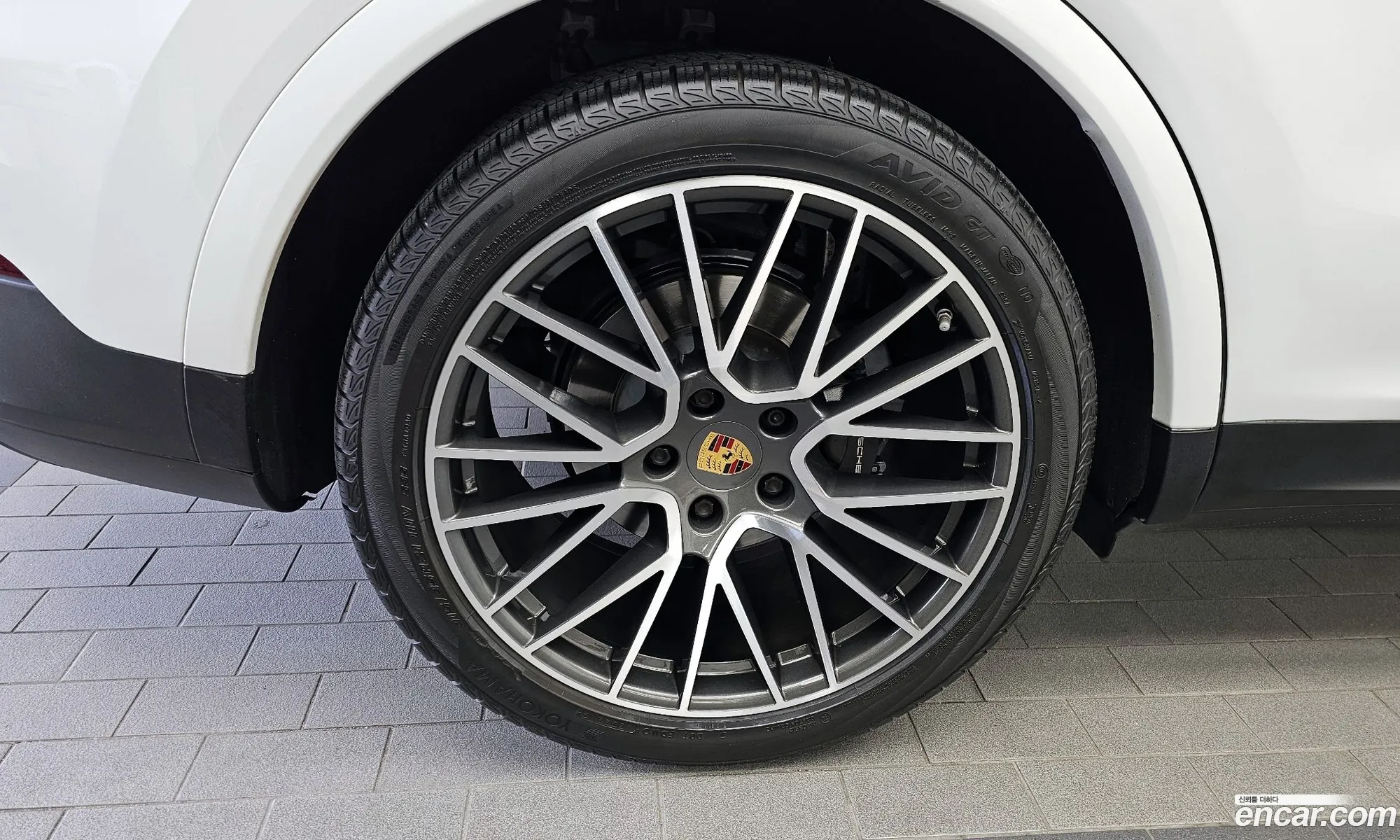 Porsche Cayenne 2020 — 20