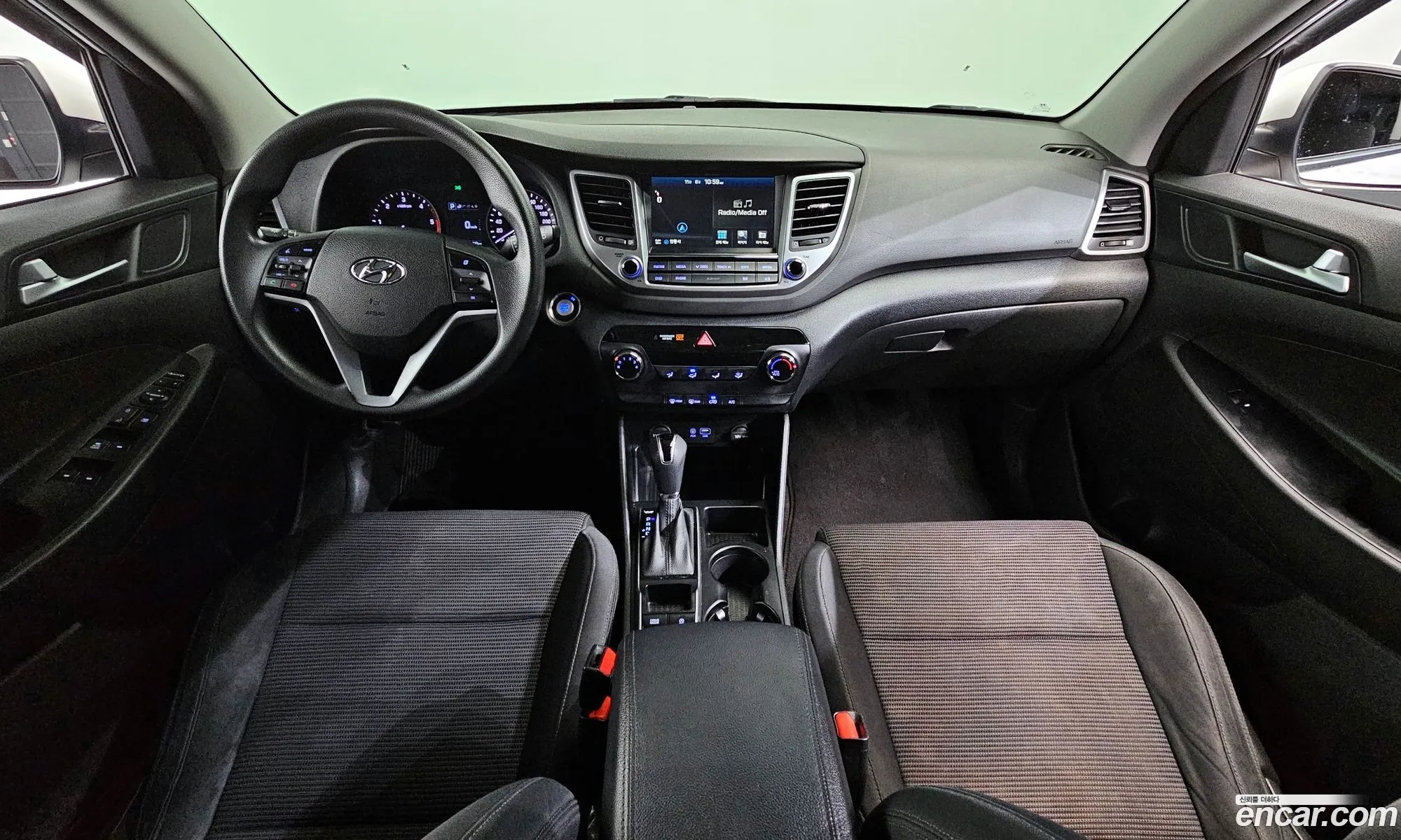 Hyundai Tucson 2016 — 16