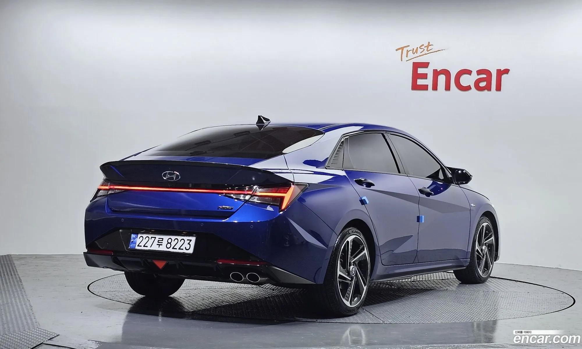 Hyundai Elantra 2020 — 10