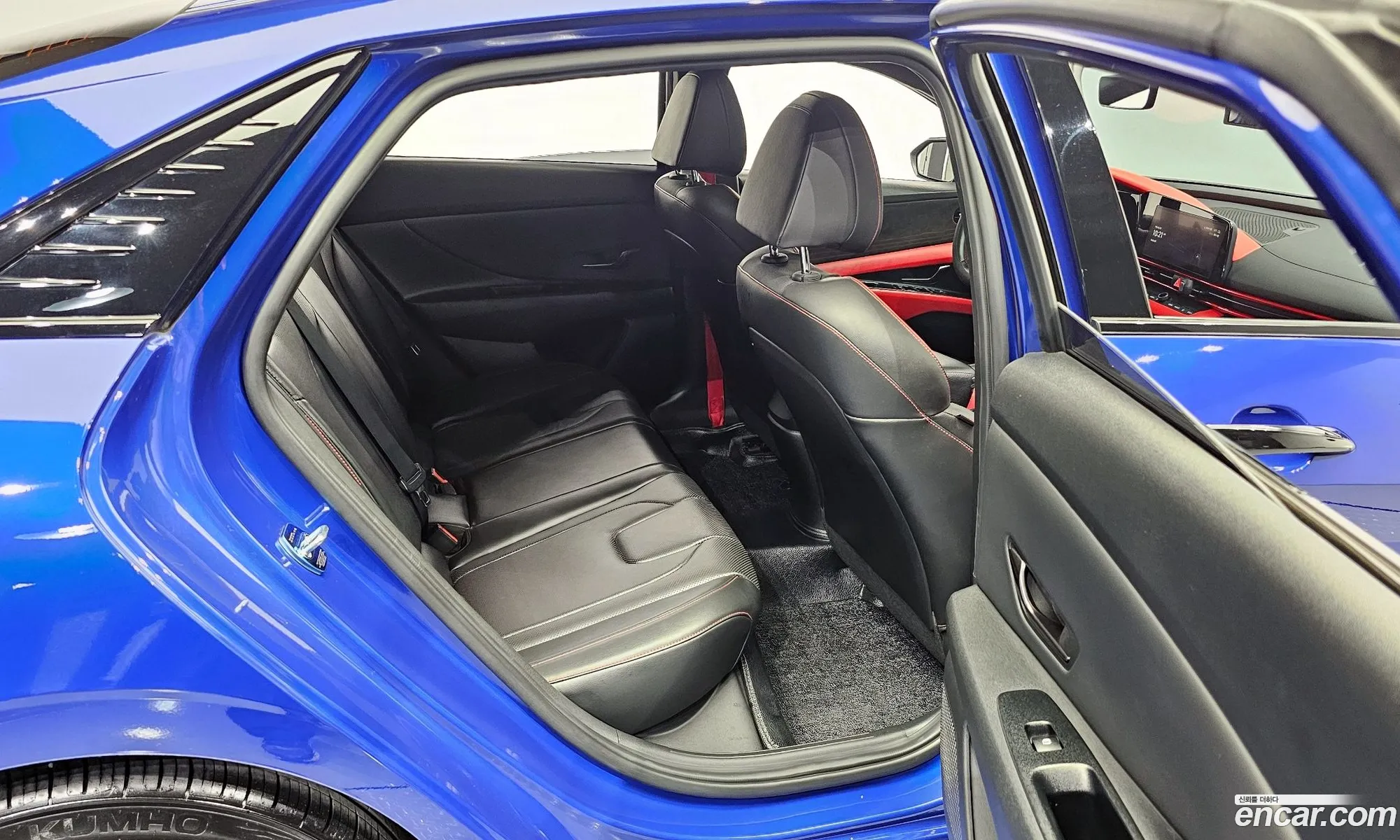 Hyundai Elantra 2020 — 12