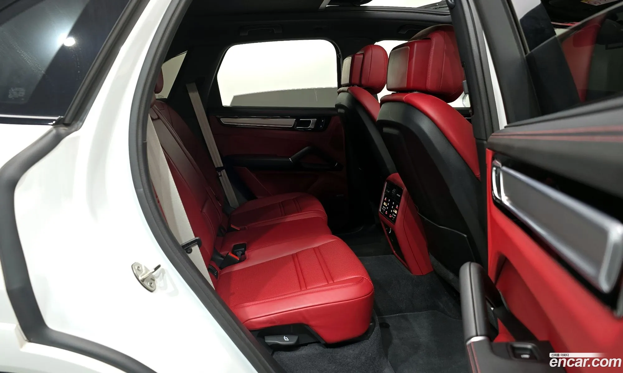 Porsche Cayenne 2023 — 4
