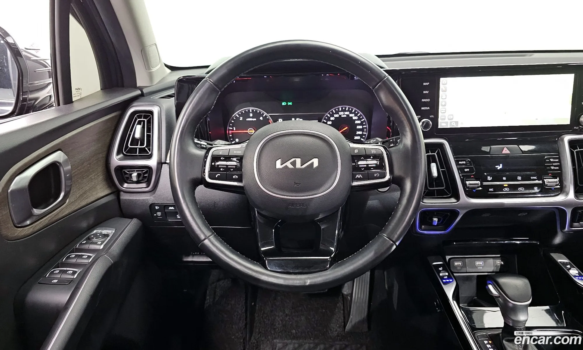 Kia Sorento 2022 — 17