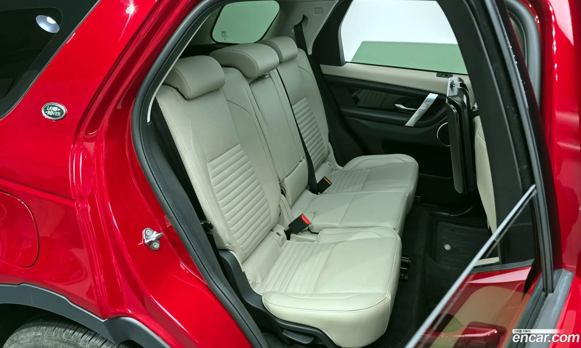 Land Rover Discovery Sport 2022 — 10