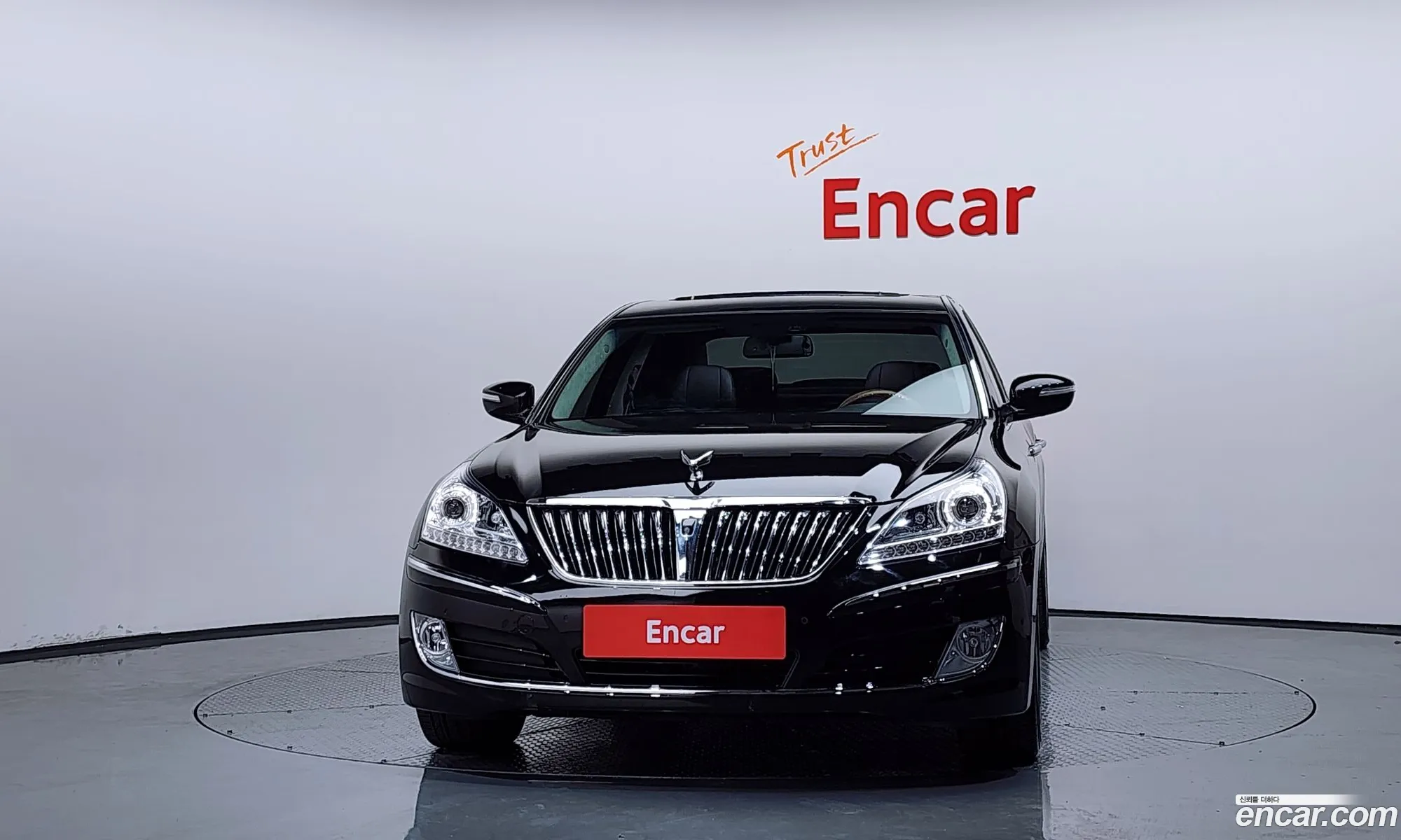 Hyundai Equus 2010 — 18