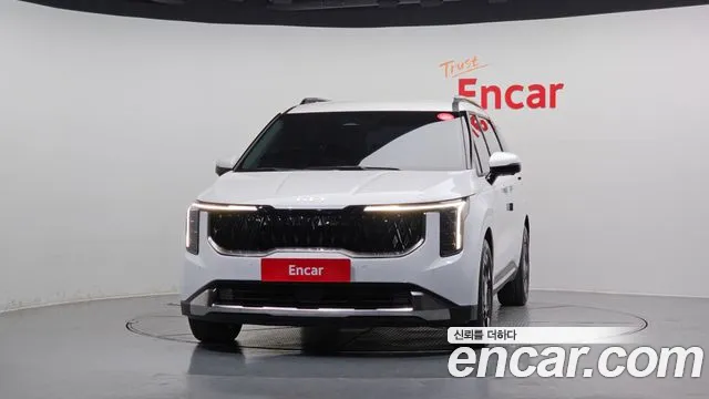 Kia Carnival 2024 — 17