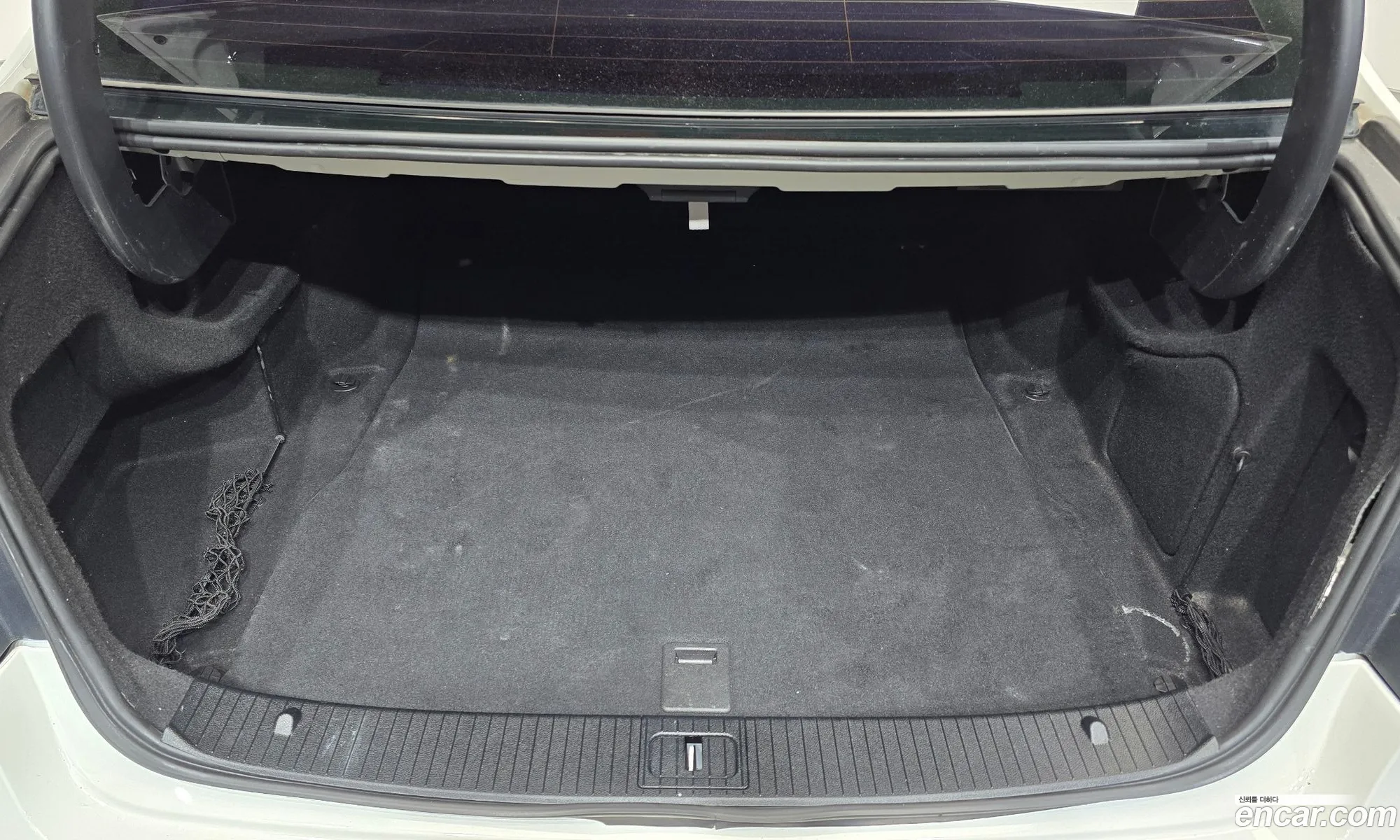 Mercedes-Benz E-Class W212 2011 WDDHF4JB3BA505722 — 8