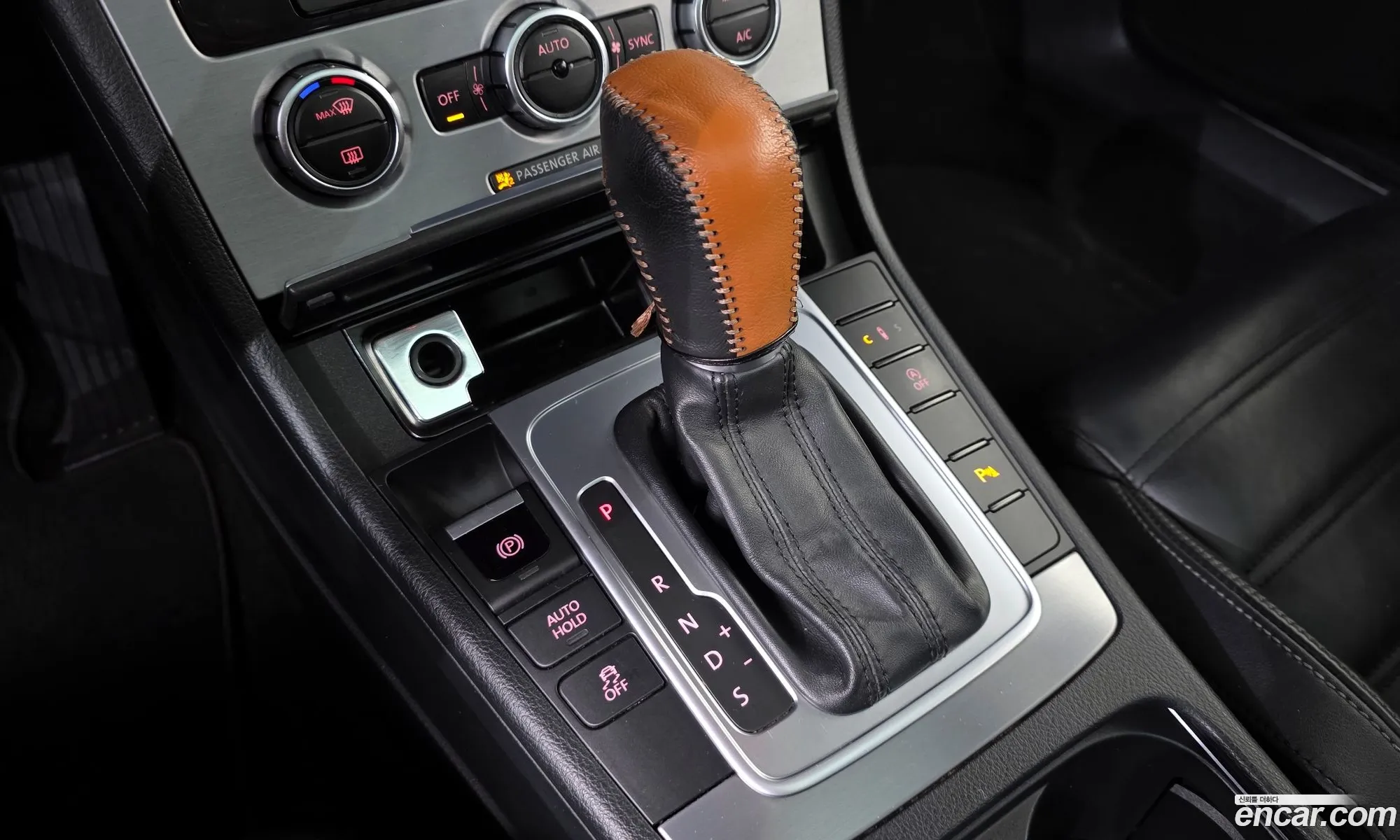 Volkswagen CC 2013 WVWZZZ3CZDE557427 — 16