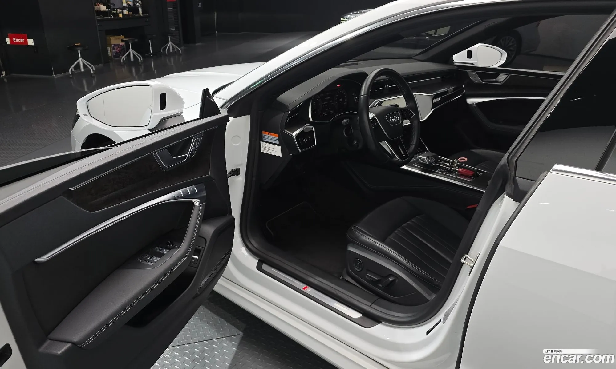 Audi A7 2021 WAUZZZF22MN005622 — 4