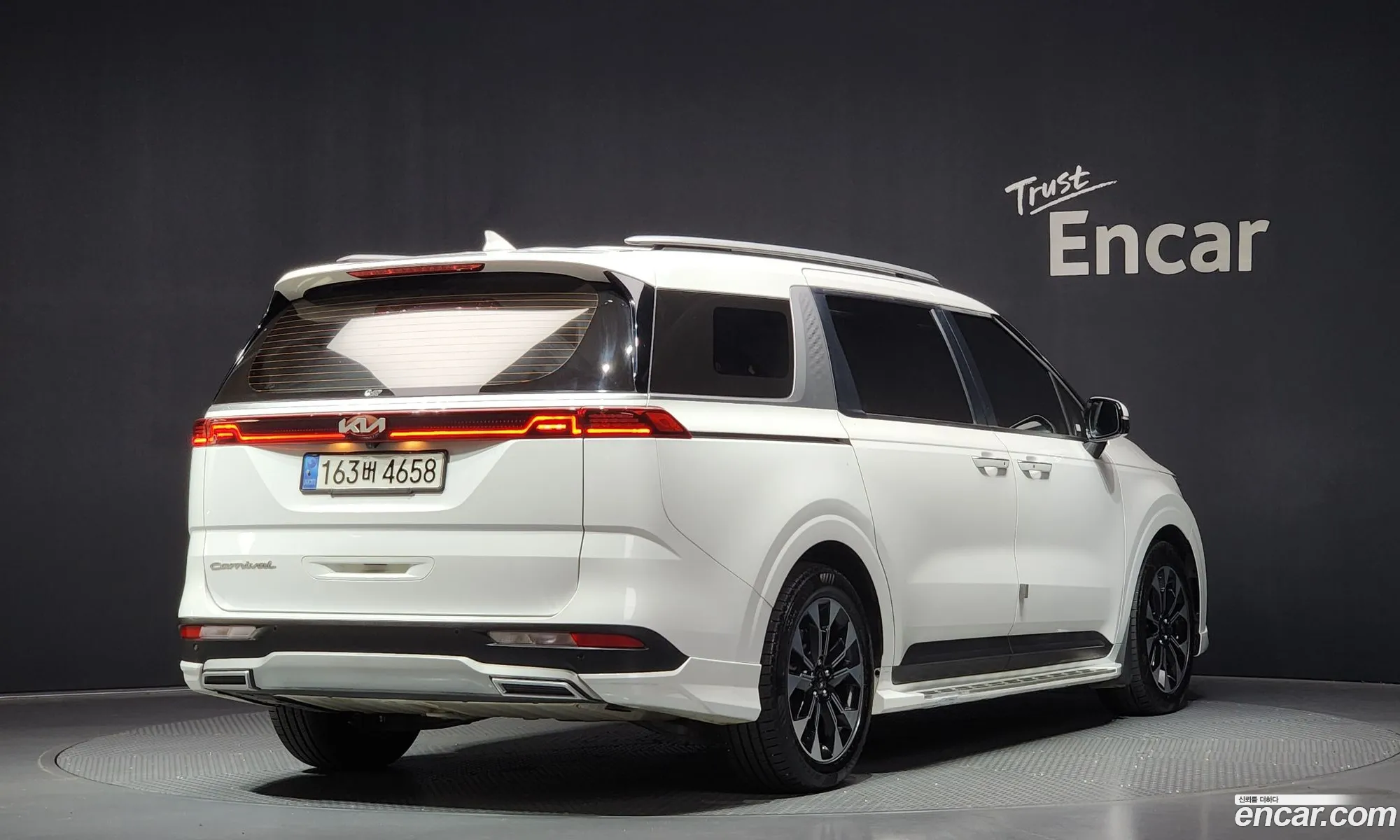 Kia Carnival 2020 KNANB81BBMS038524 — 8
