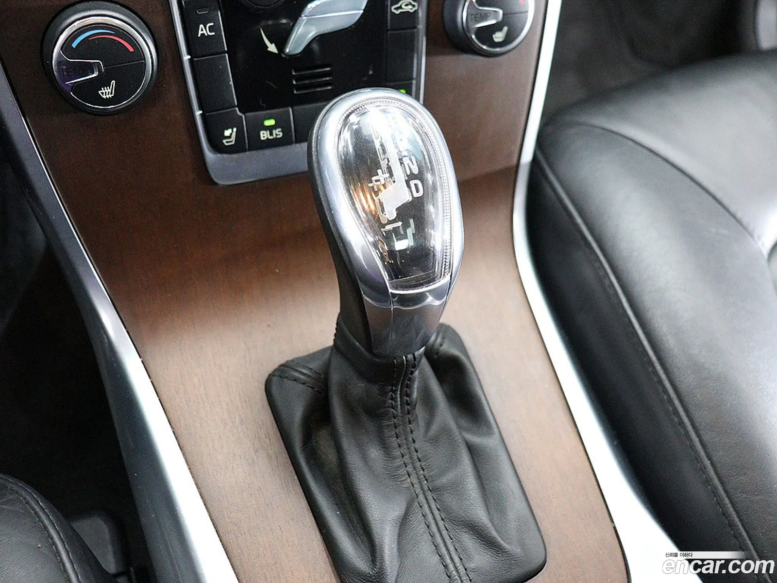Volvo S80 2013 — 16