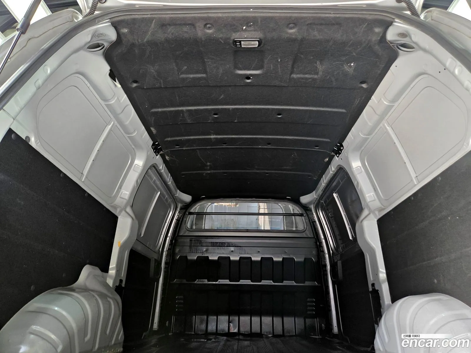 Hyundai Grand Starex 2016 — 3