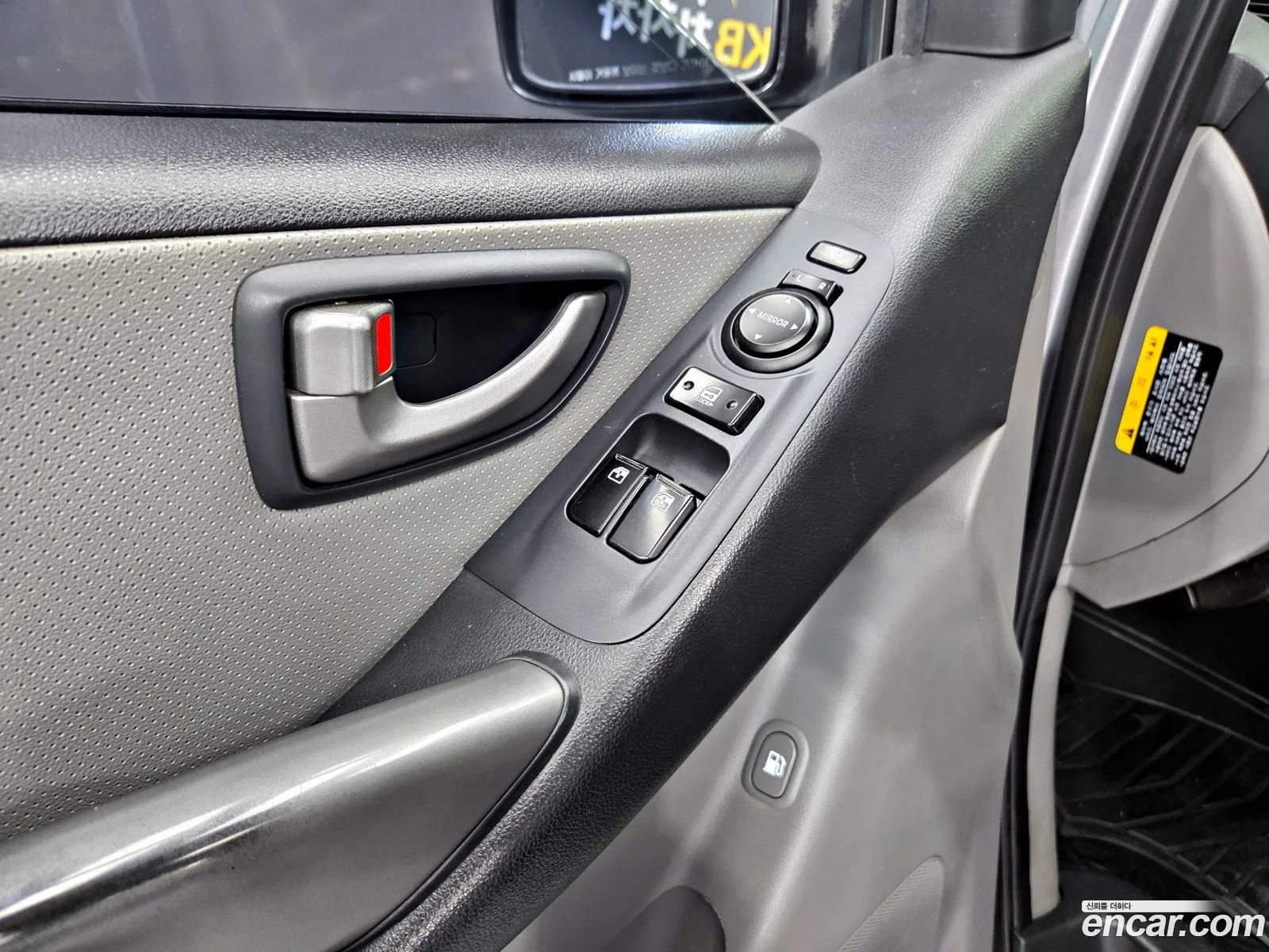 Hyundai Grand Starex 2016 — 19