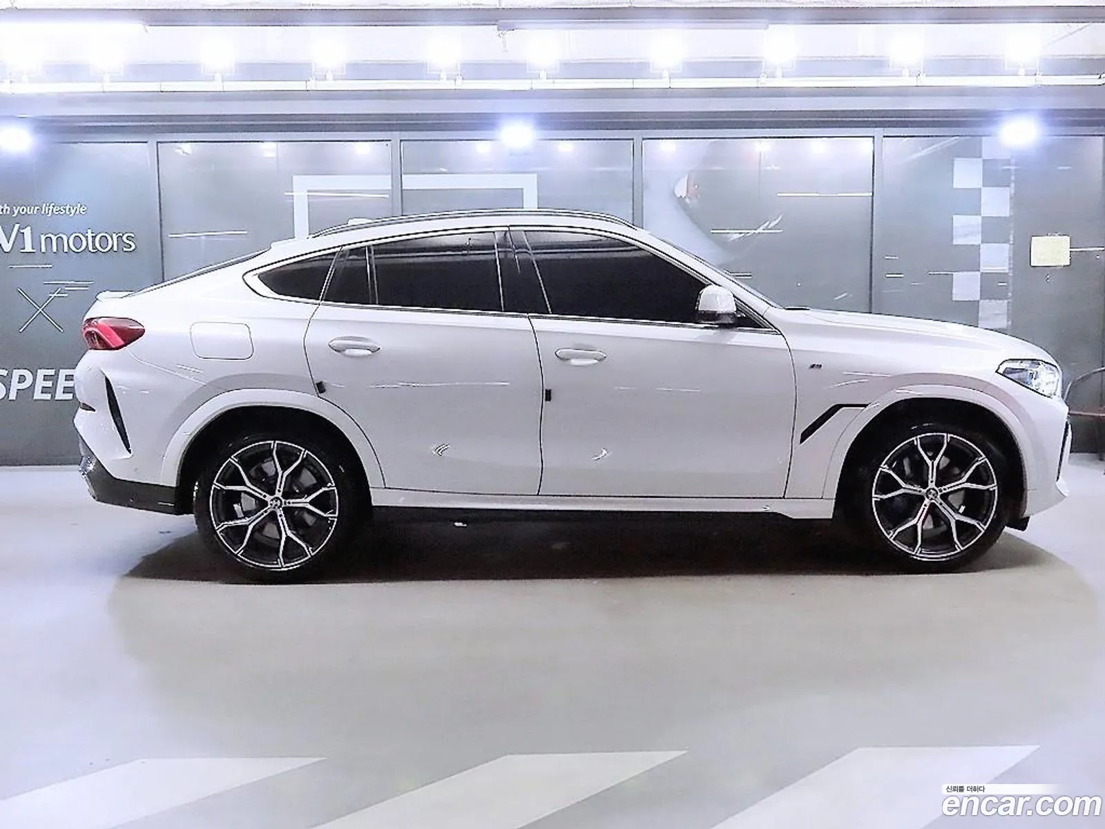 BMW X6 2021 — 2