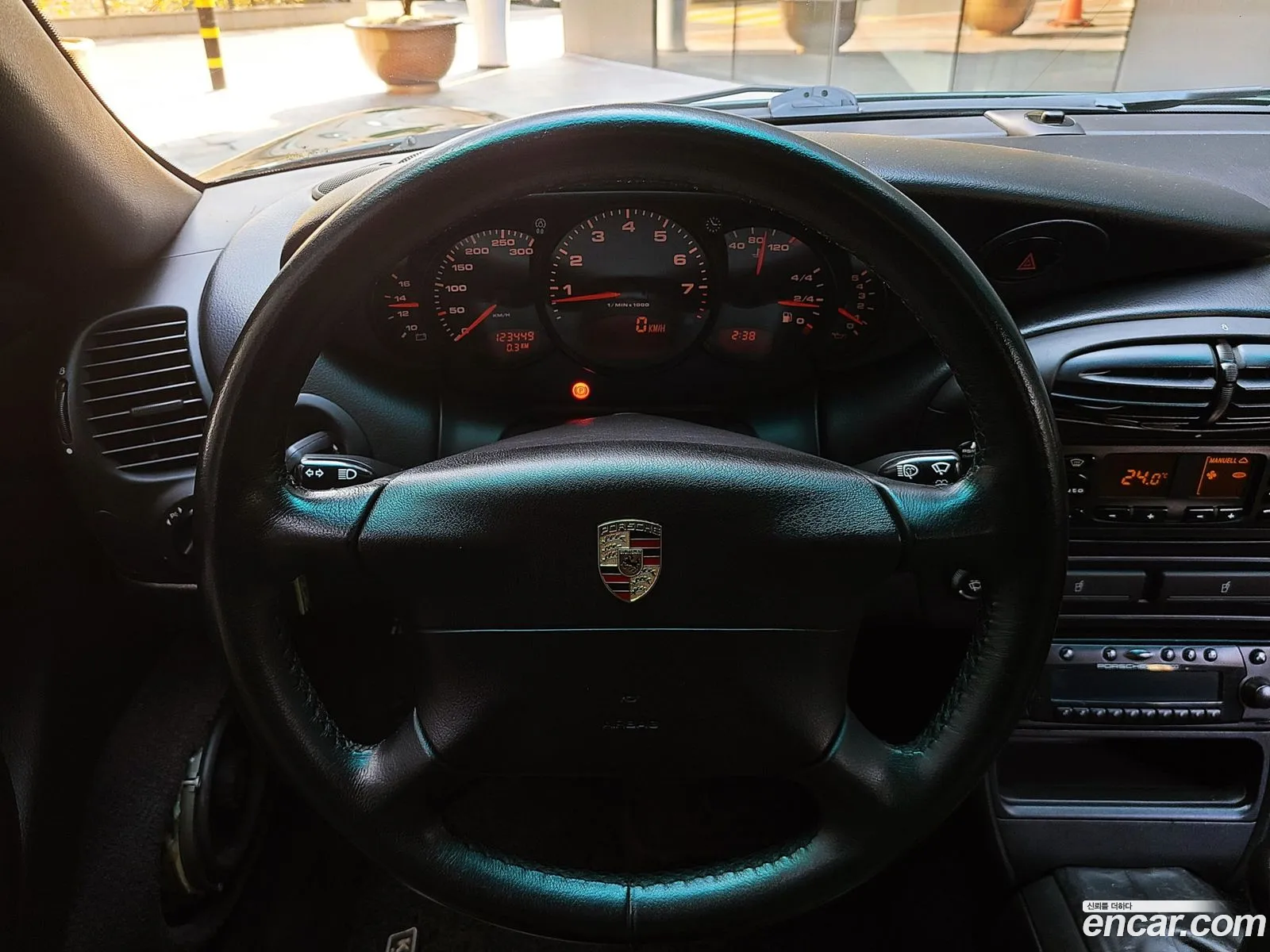 Porsche 911 2001 — 17