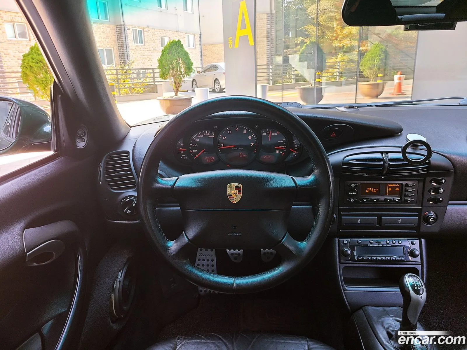 Porsche 911 2001 — 15